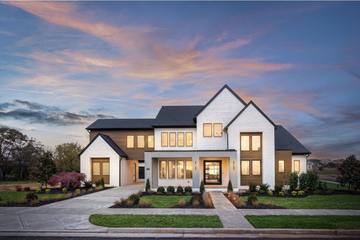 104 Hyde Park Trl, College Grove, TN 37046