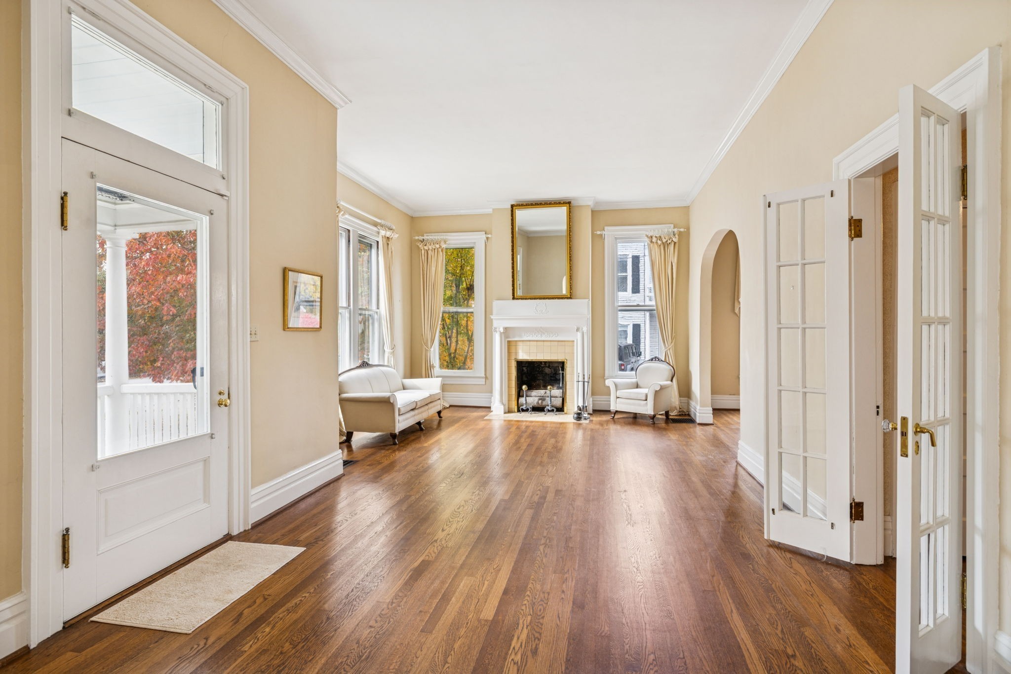 215 4th Ave S, Franklin, TN 37064