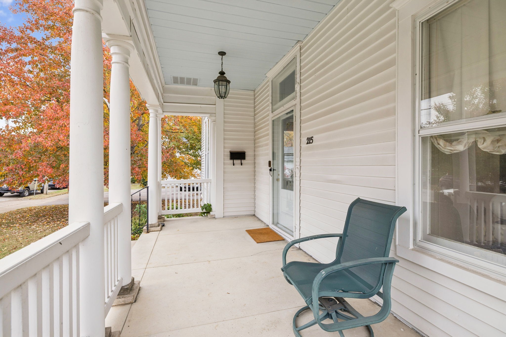 215 4th Ave S, Franklin, TN 37064