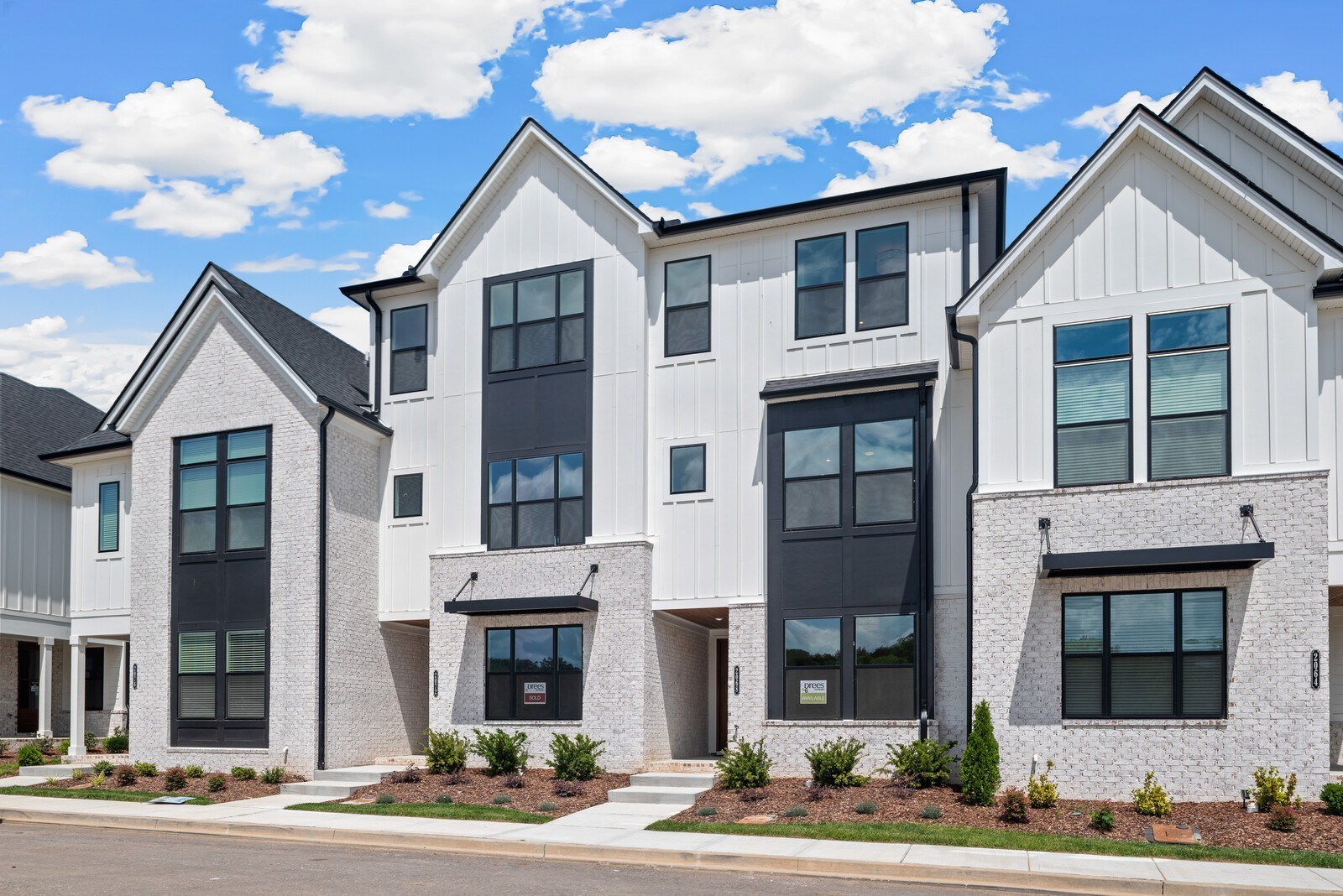 2068 Conductor Ln, Thompsons Station, TN 37179