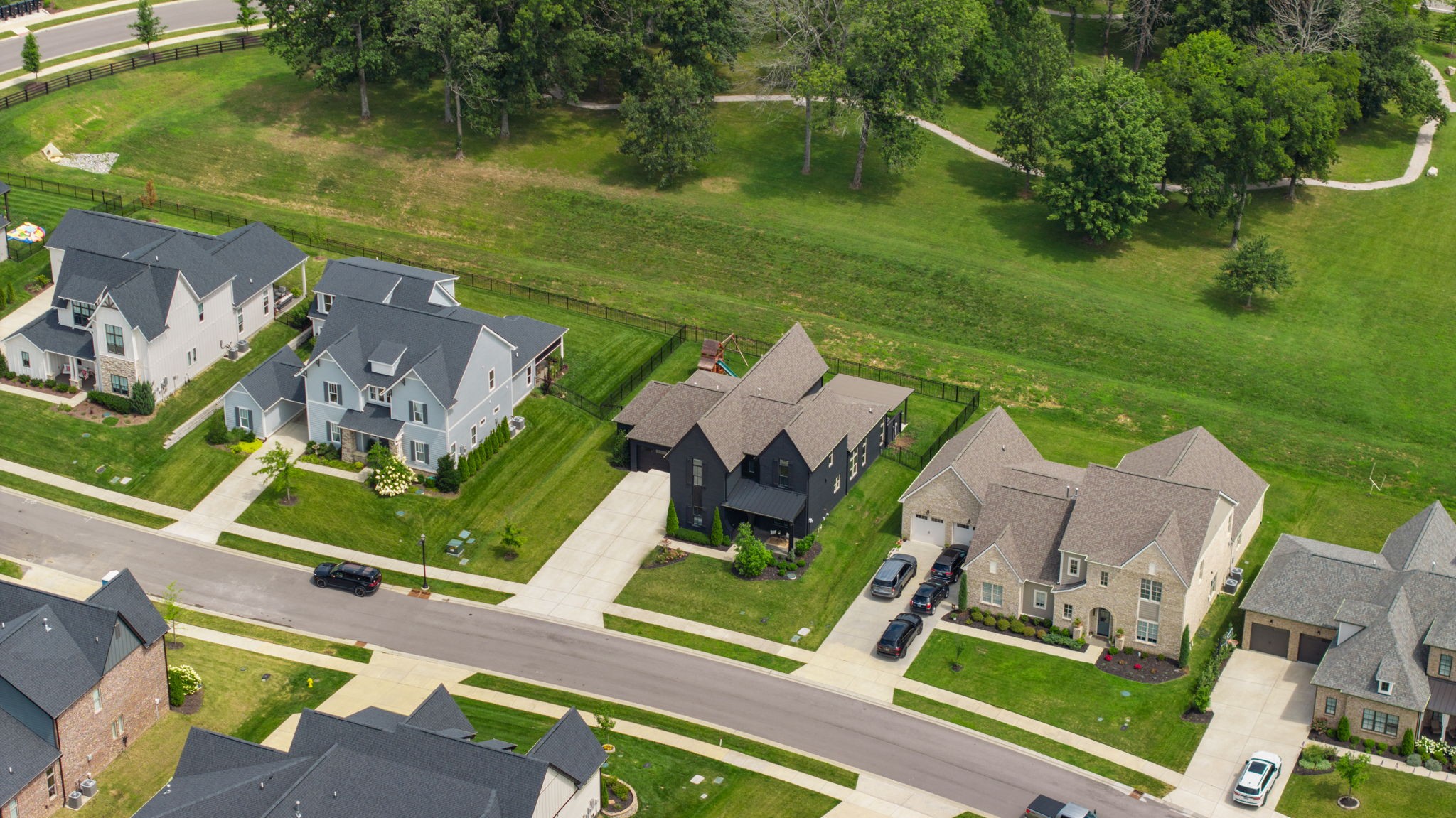 6012 Emma Victoria Dr, Franklin, TN 37064