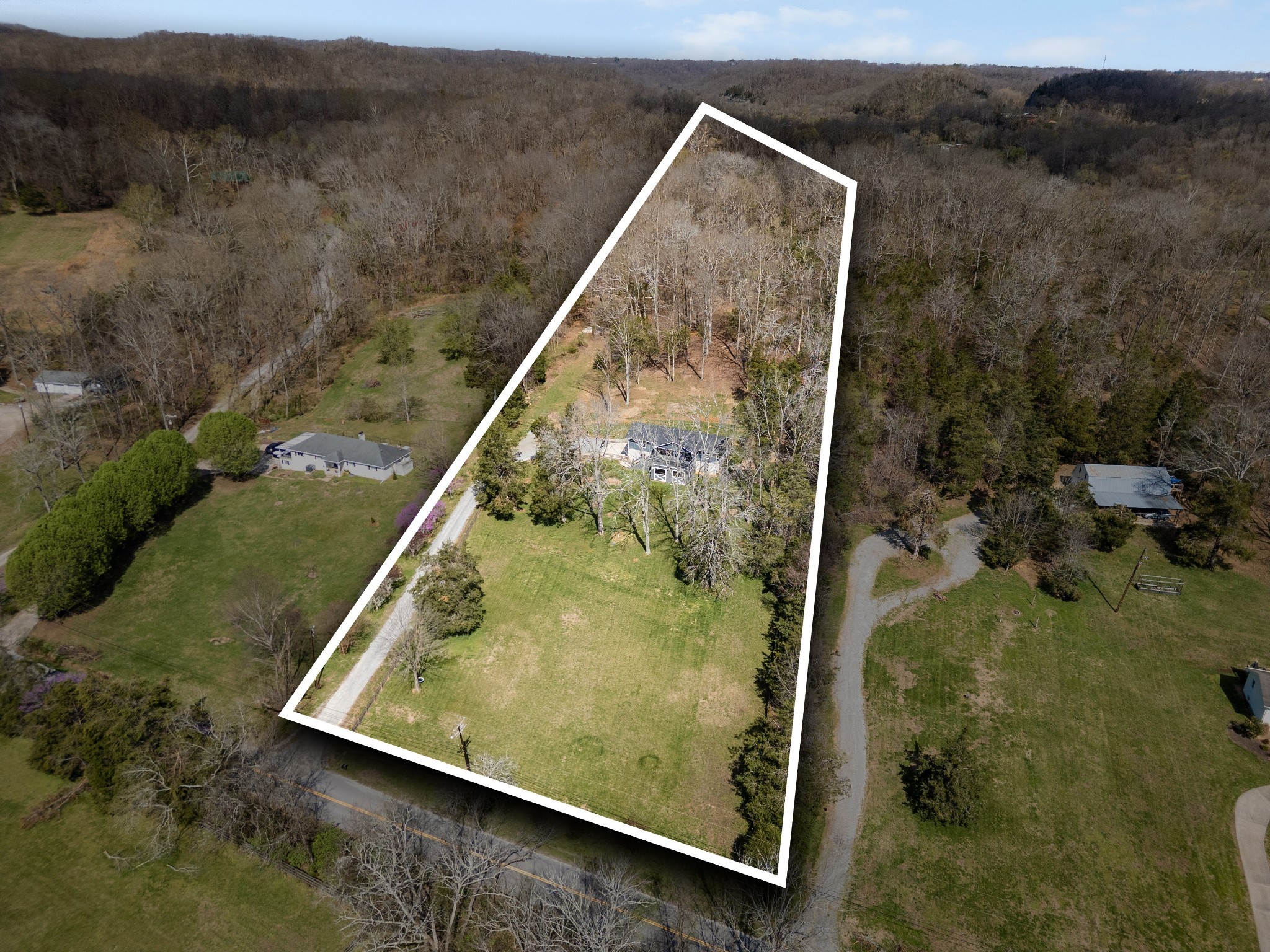 3347 Freeman Hollow Rd, Goodlettsville, TN 37072