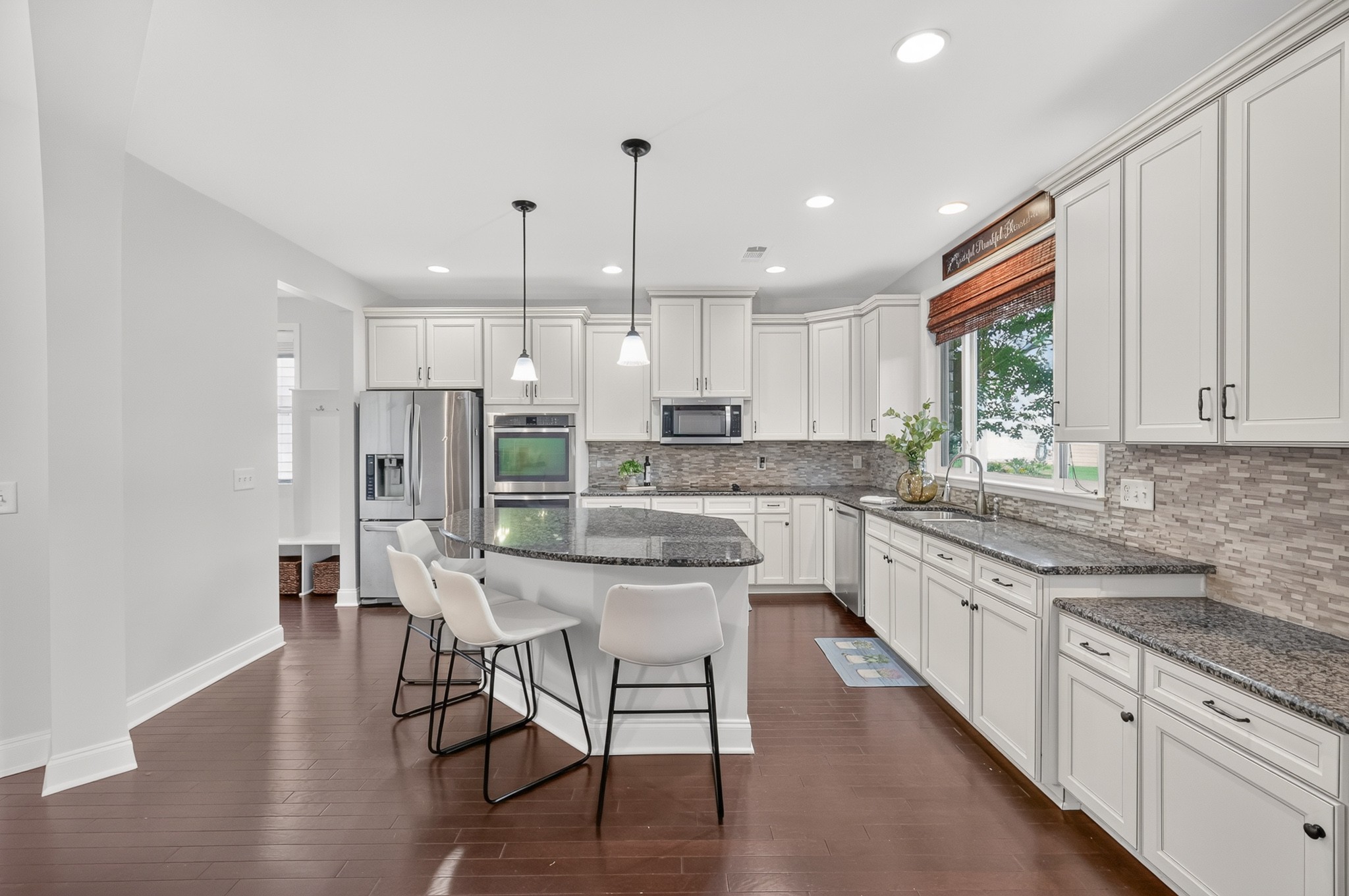 1109 Stockwell Dr, Murfreesboro, TN 37128