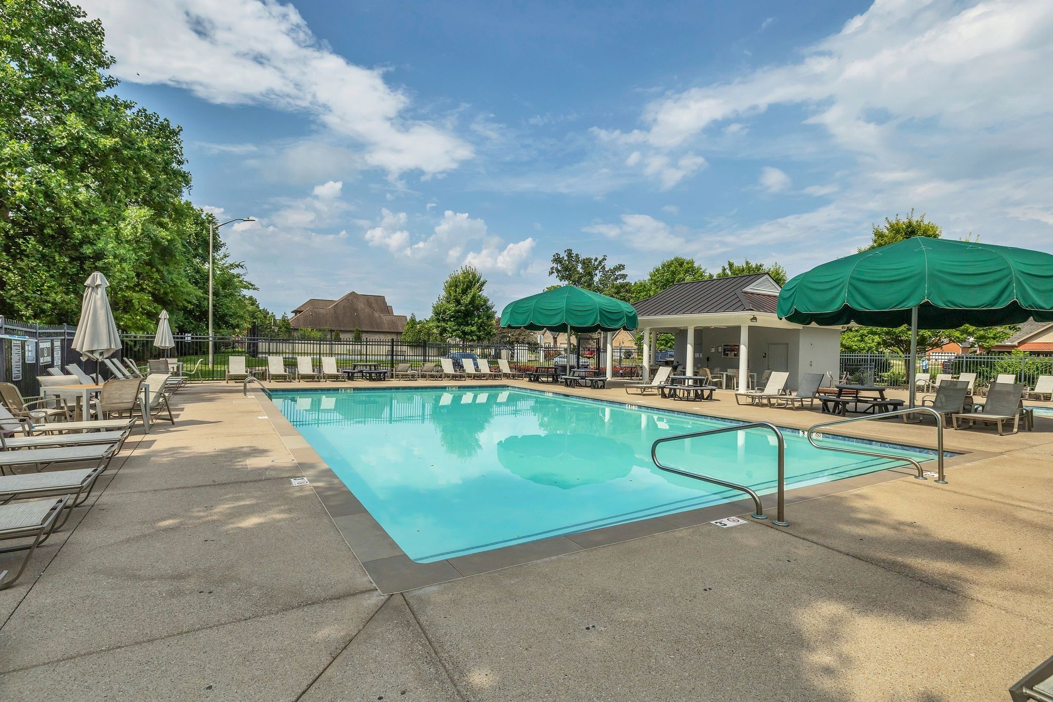 1109 Stockwell Dr, Murfreesboro, TN 37128
