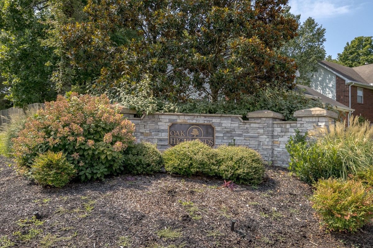 4809 Aaron Dr, Antioch, TN 37013