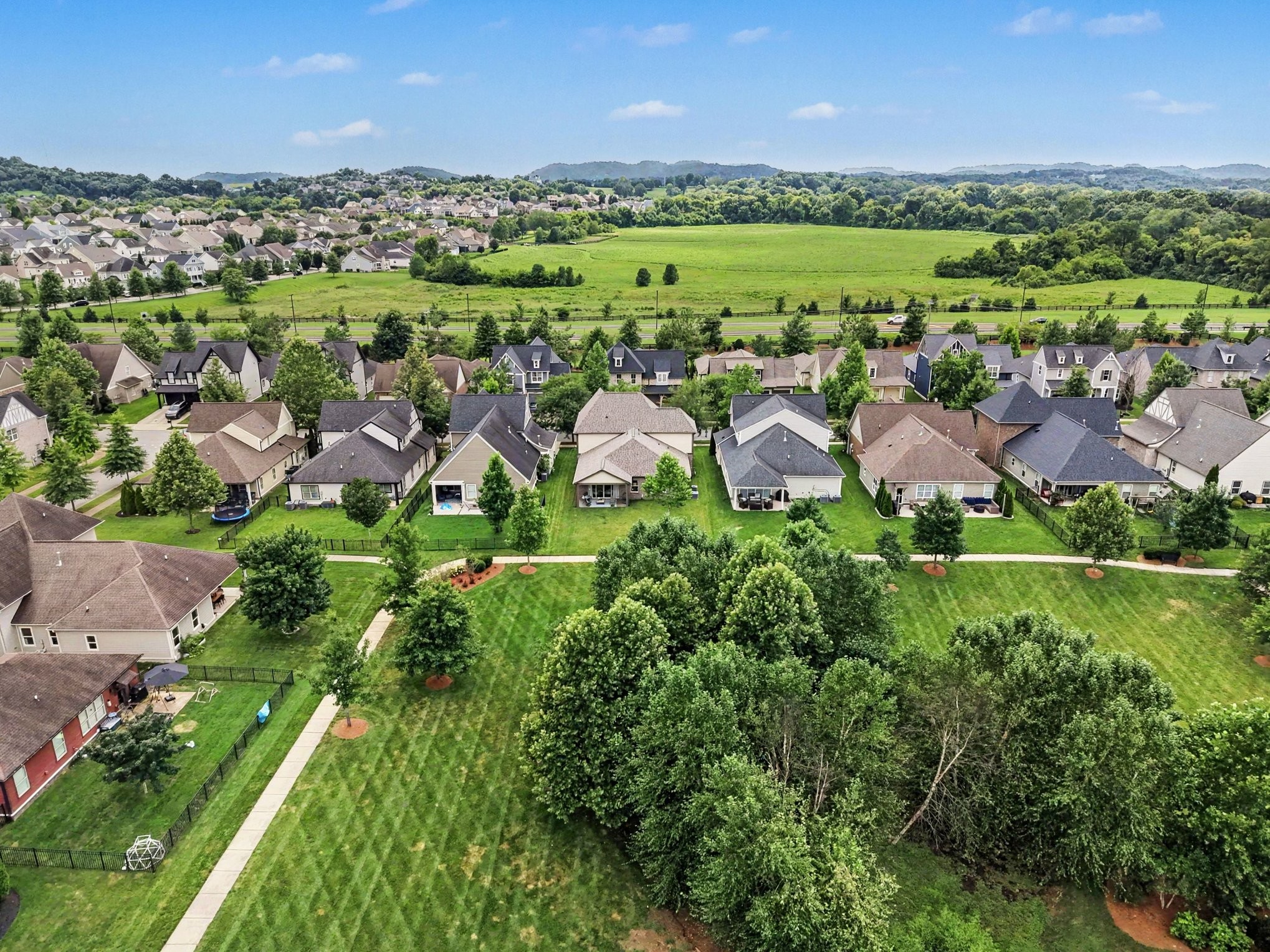 4020 Ryecroft Ln, Franklin, TN 37064
