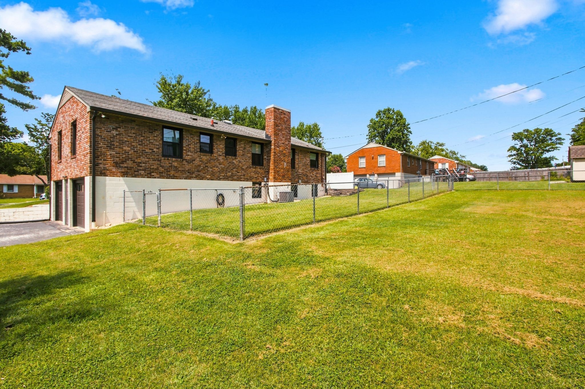 4009 Knud Dr, Columbia, TN 38401