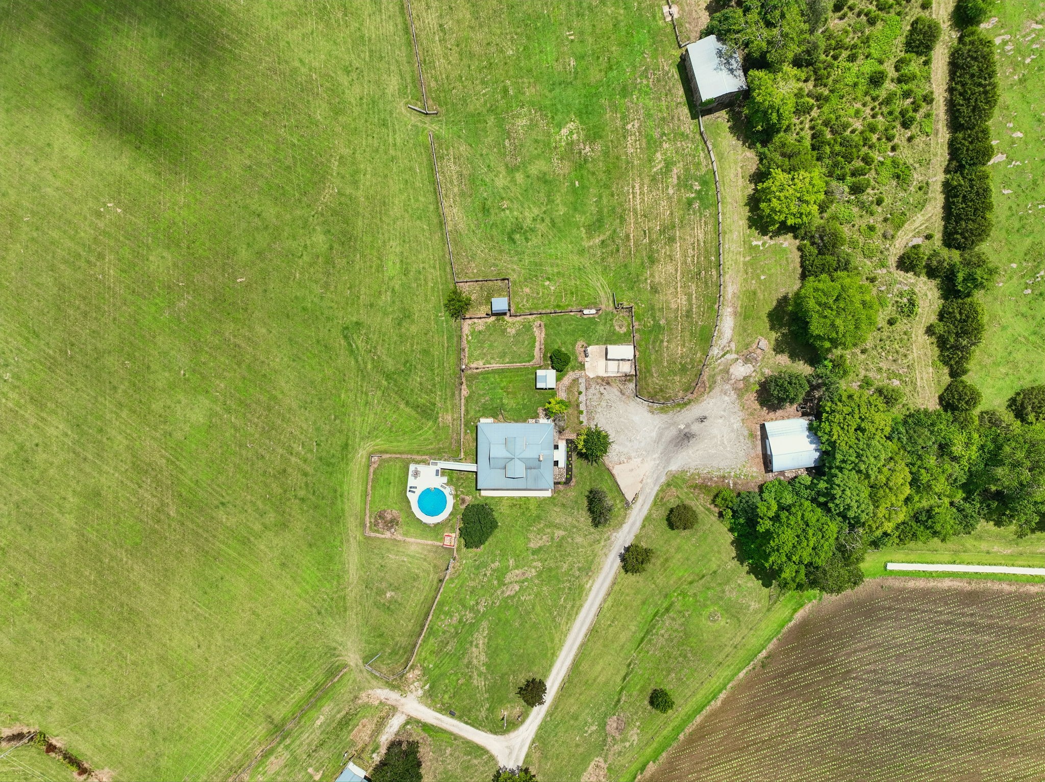 177 Spurlock Ln #& 157 Spurlock Ln, Hickman, TN 38567