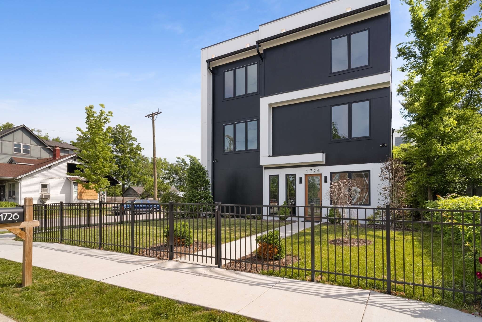 1726 Nassau St, Nashville, TN 37208