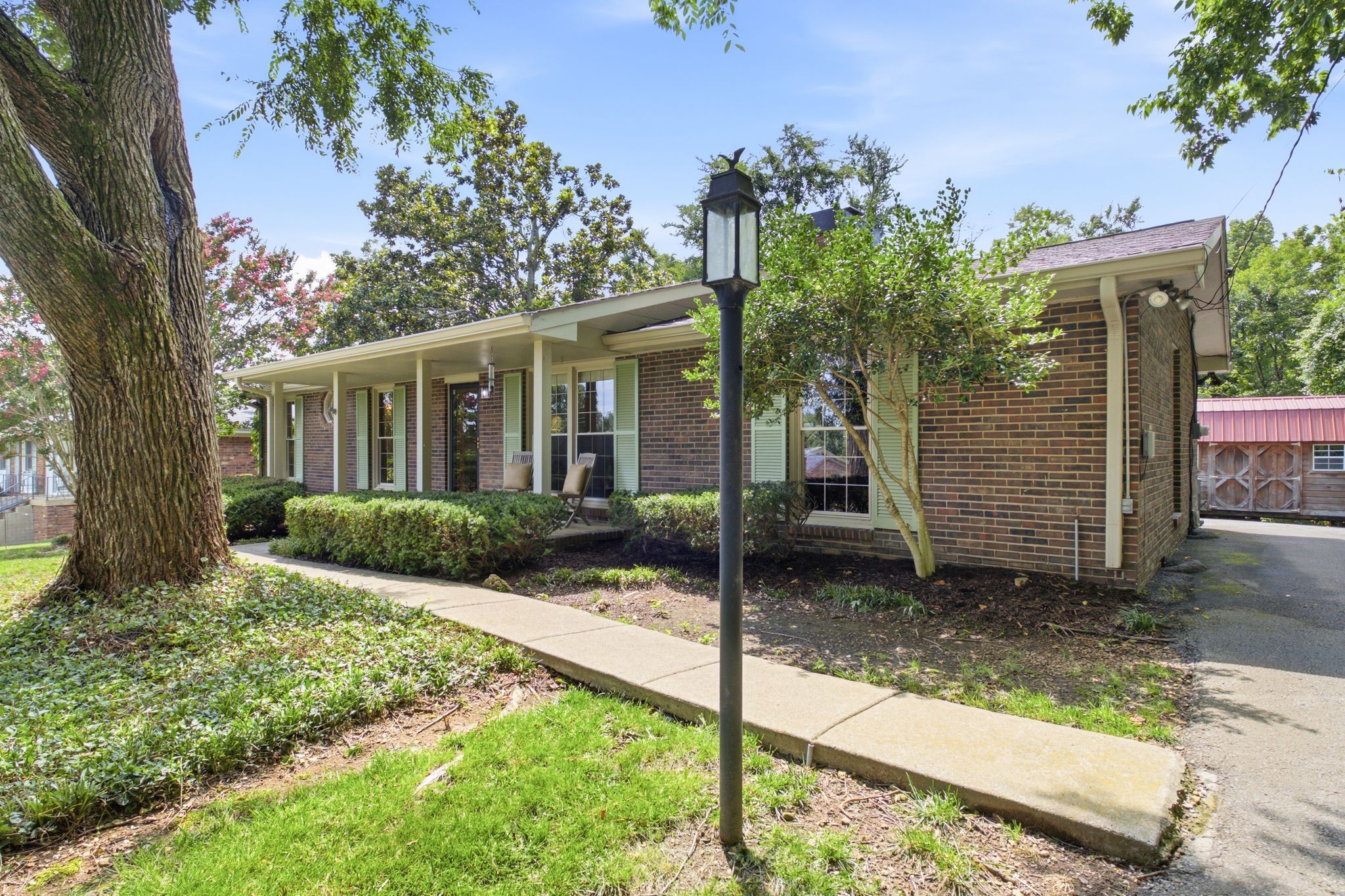 7222 Westcott Dr, Nashville, TN 37221