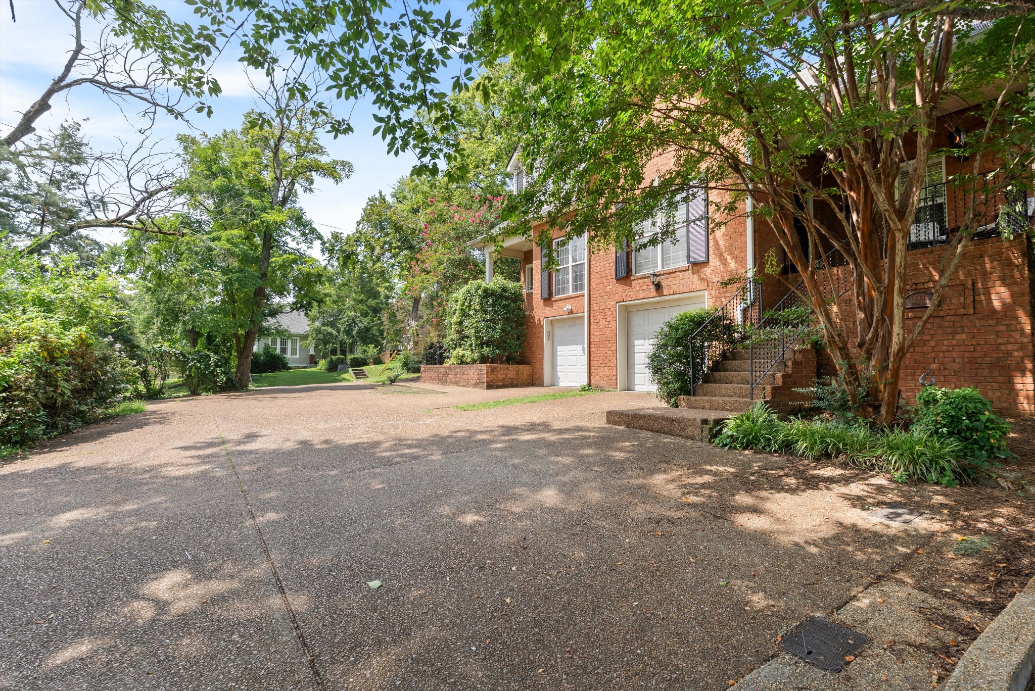 1200B Cedar Ln, Nashville, TN 37212