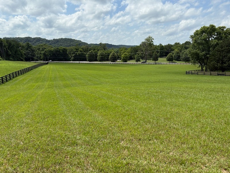 9157 Highway 100, Nashville, TN 37221