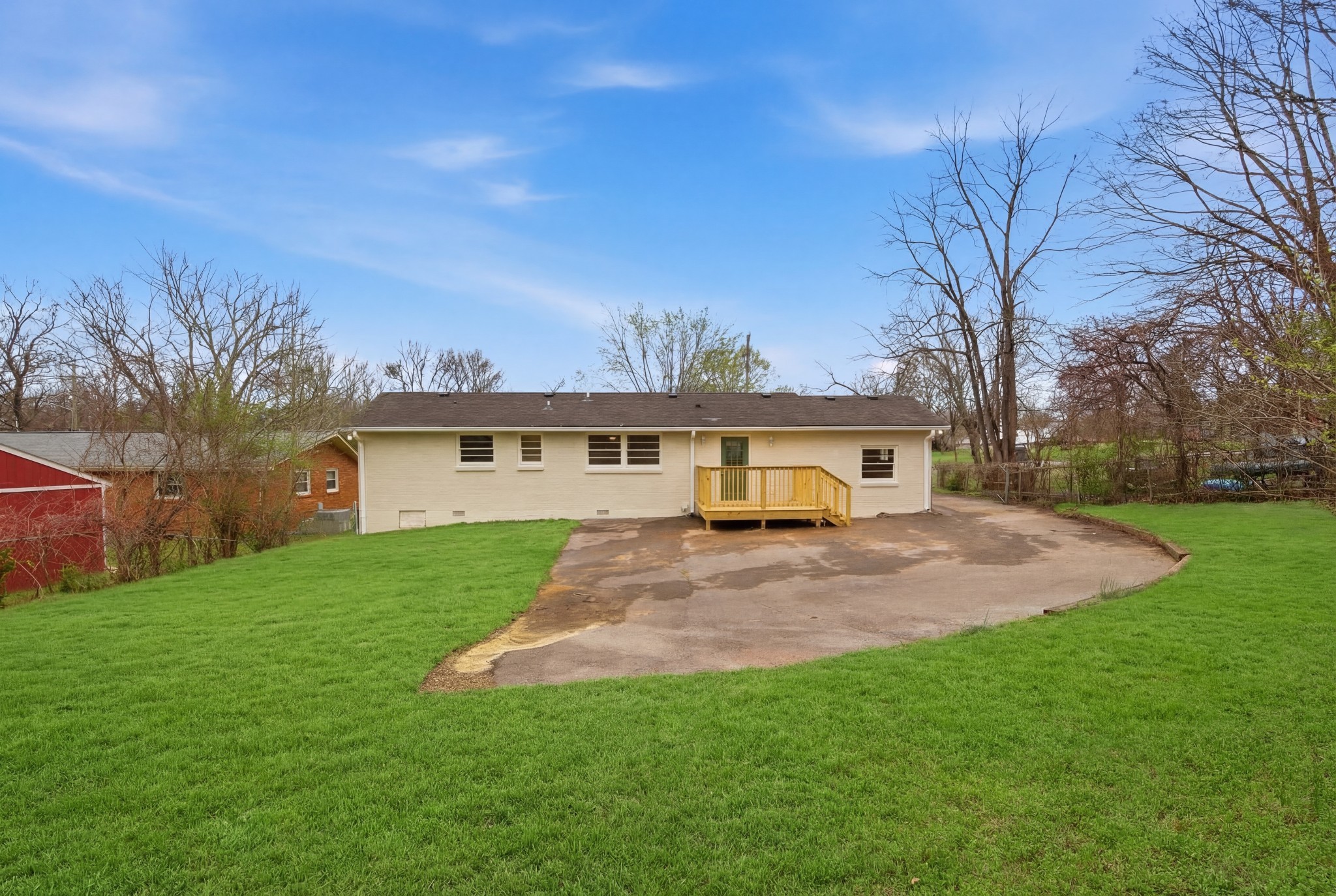 1725 Welcome Ln, Nashville, TN 37216