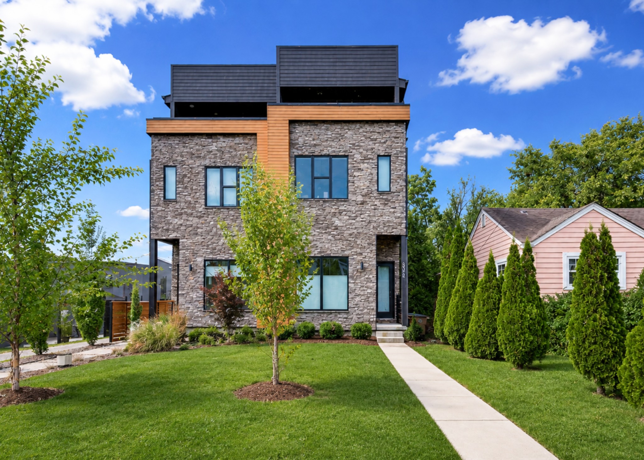 607B Moore Ave, Nashville, TN 37203