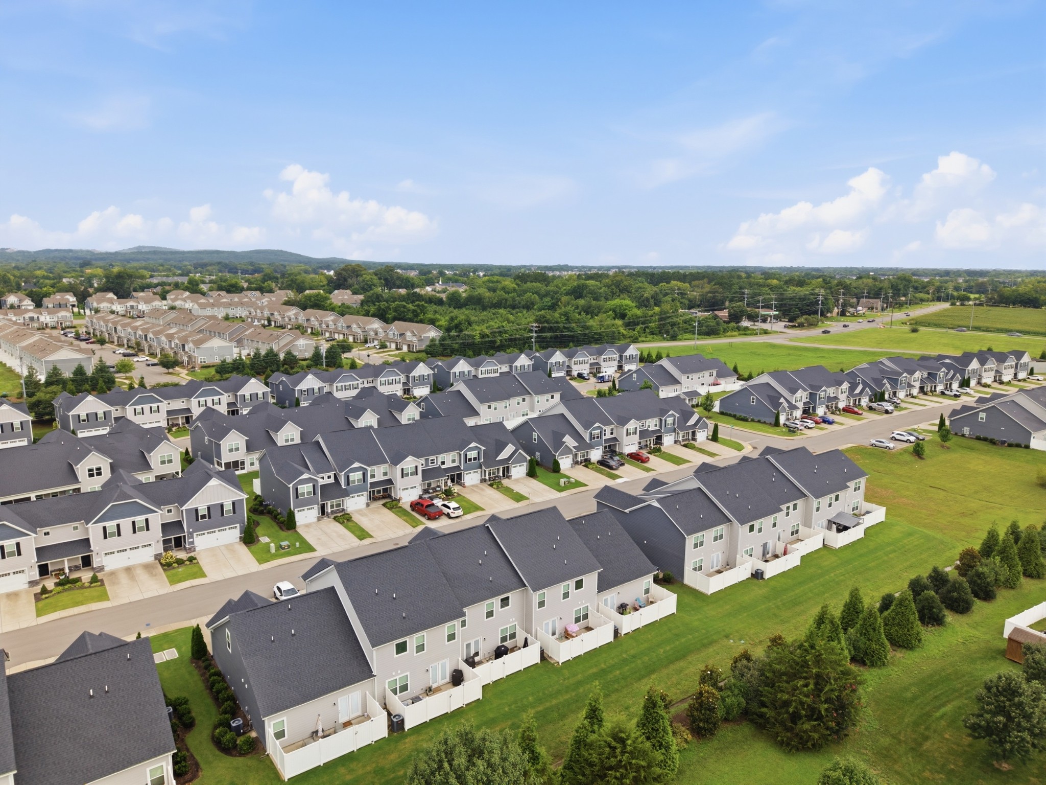 1632 Calypso Dr, Murfreesboro, TN 37128