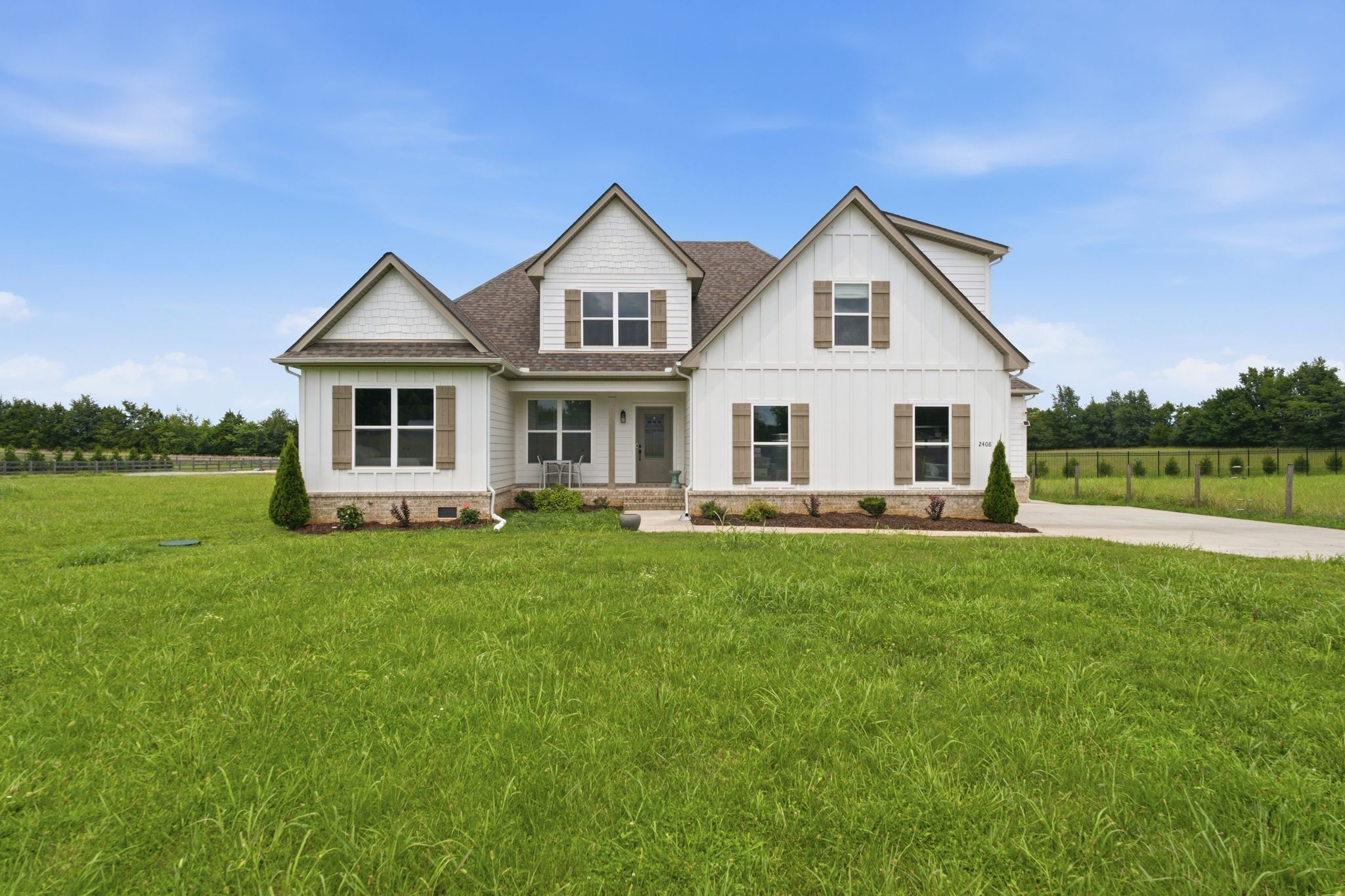 2408 J D Todd Rd, Murfreesboro, TN 37129