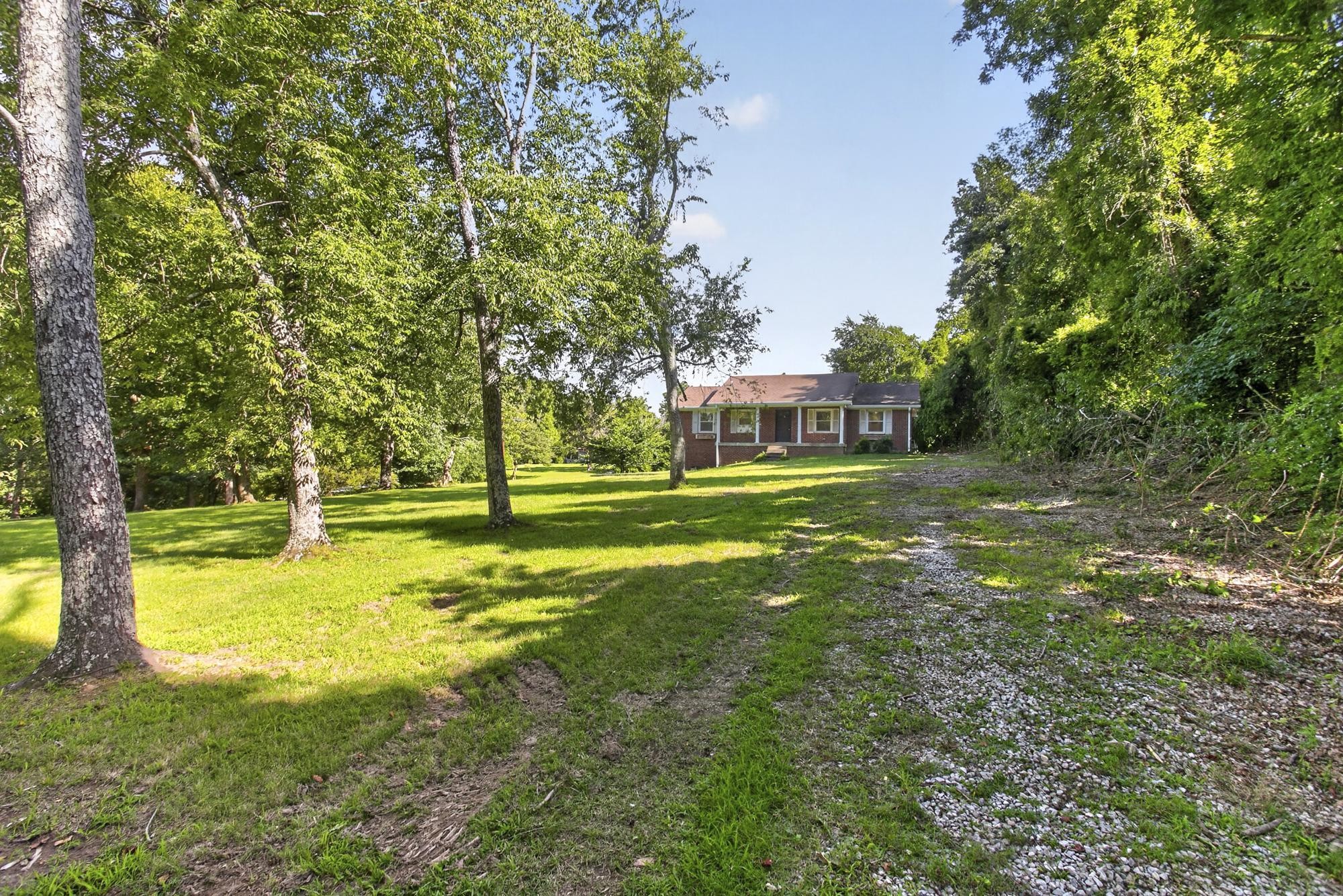 1455 Dividing Ridge Rd, Goodlettsville, TN 37072