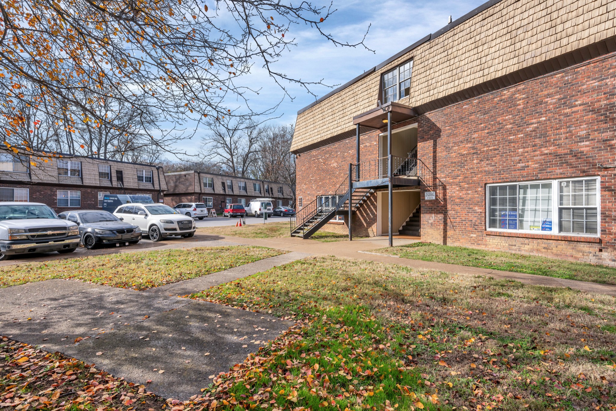 441 Harding Pl #B2, Nashville, TN 37211