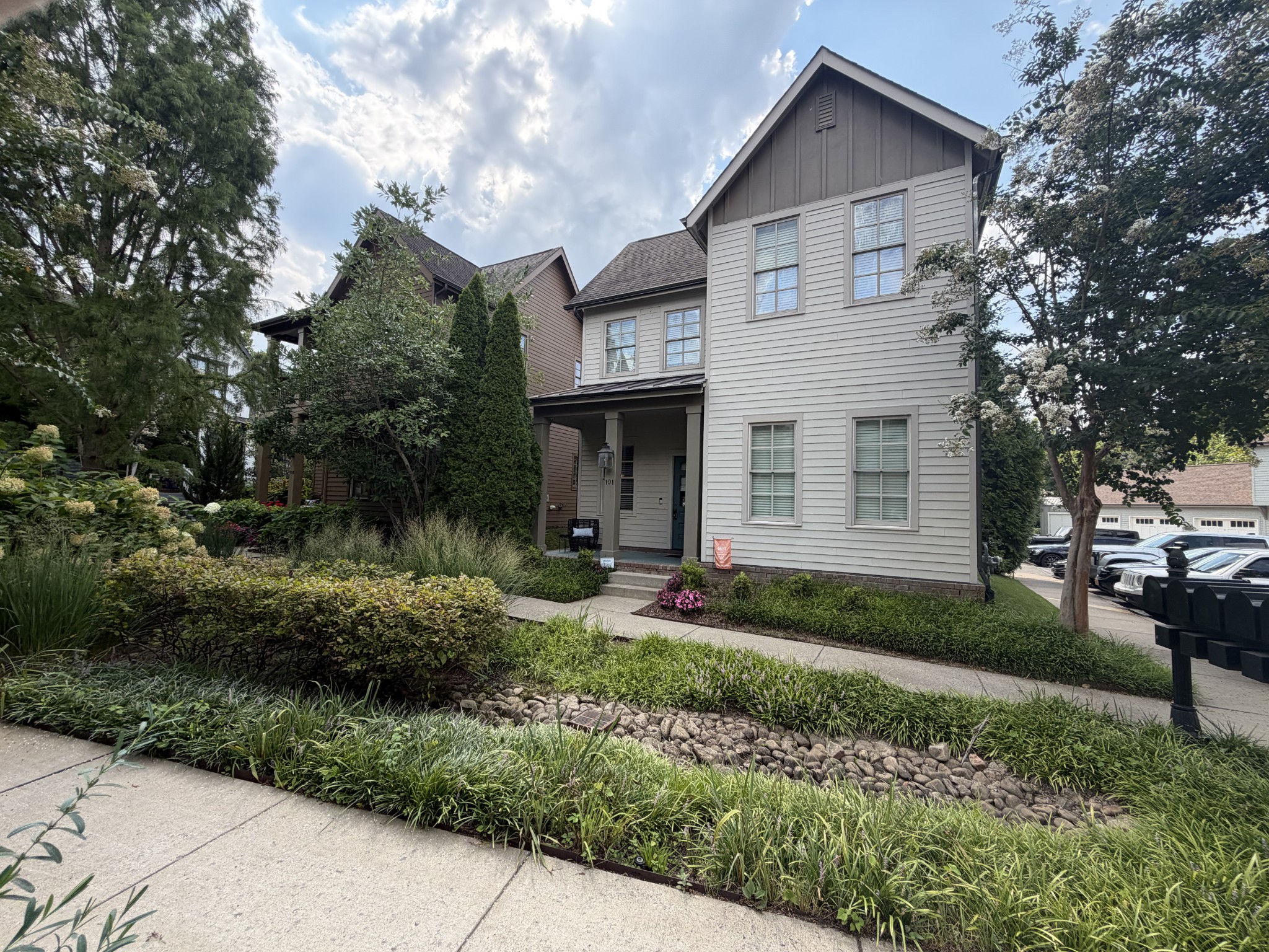 101 Cottage Ln, Franklin, TN 37064