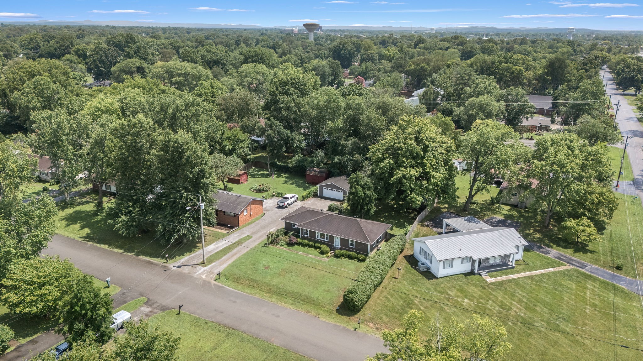 1019 Lawndale Dr, Murfreesboro, TN 37129