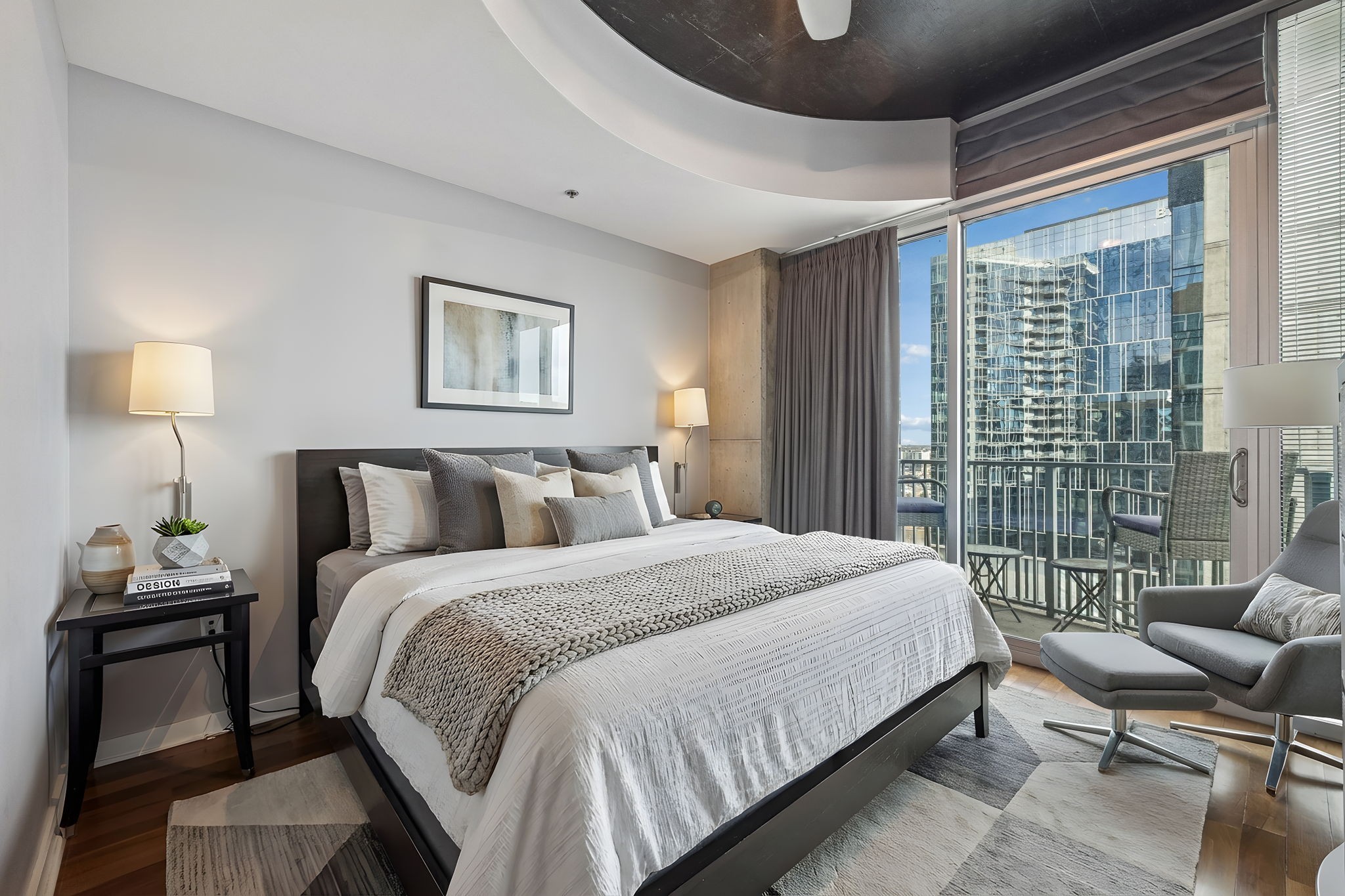 301 Demonbreun St #1713, Nashville, TN 37201