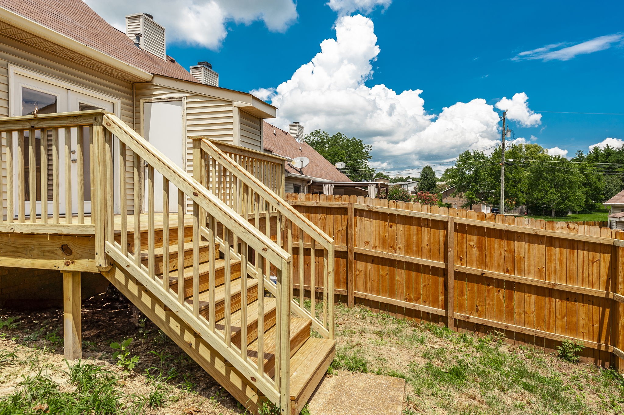 101 Deerpoint Ln, Hendersonville, TN 37075