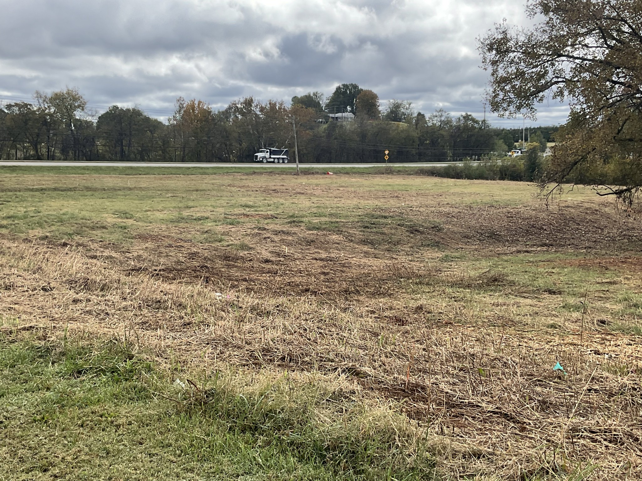 0 Nashville Hwy, Columbia, TN 38401