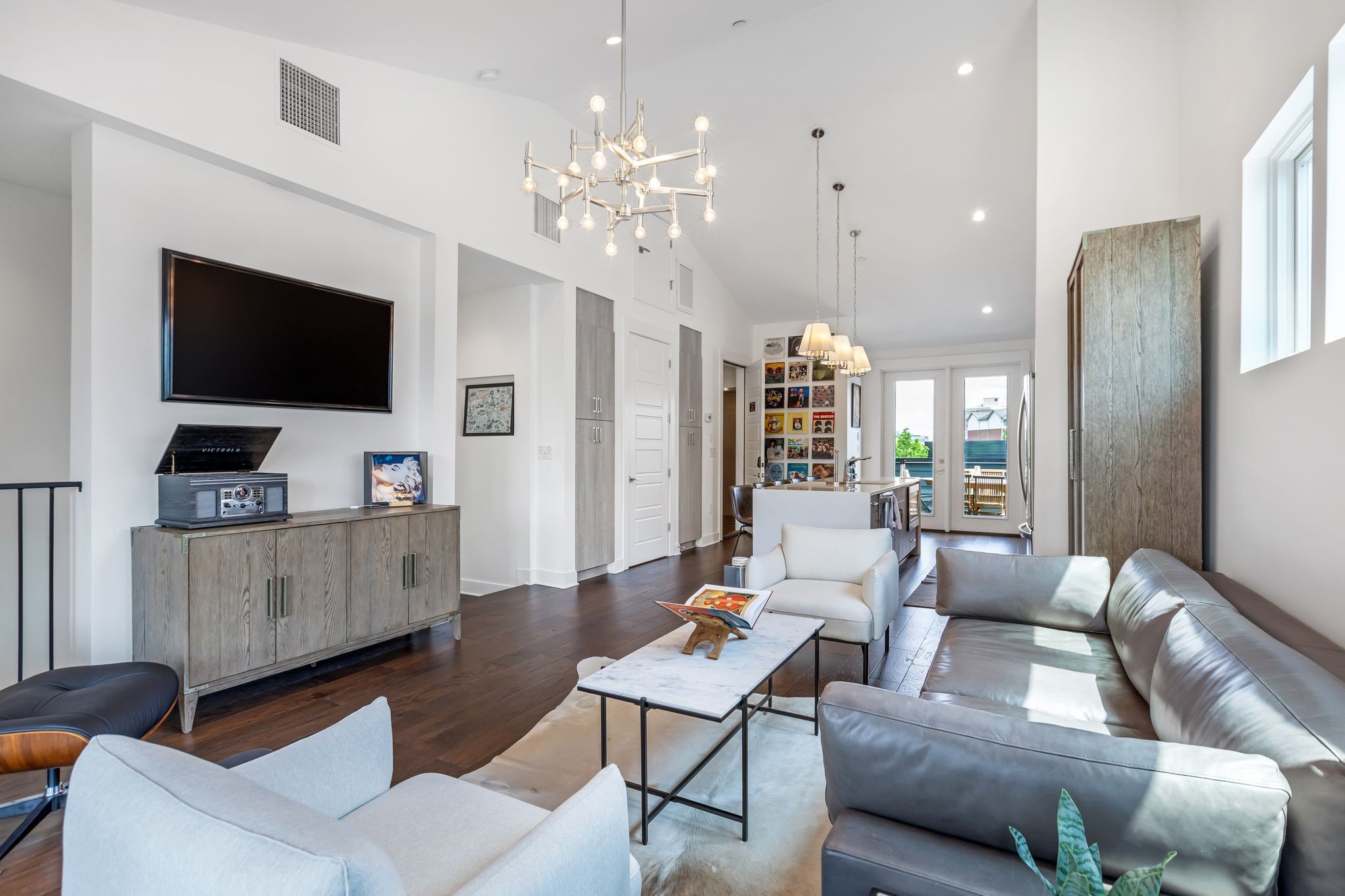 3131 Long Blvd #301, Nashville, TN 37203