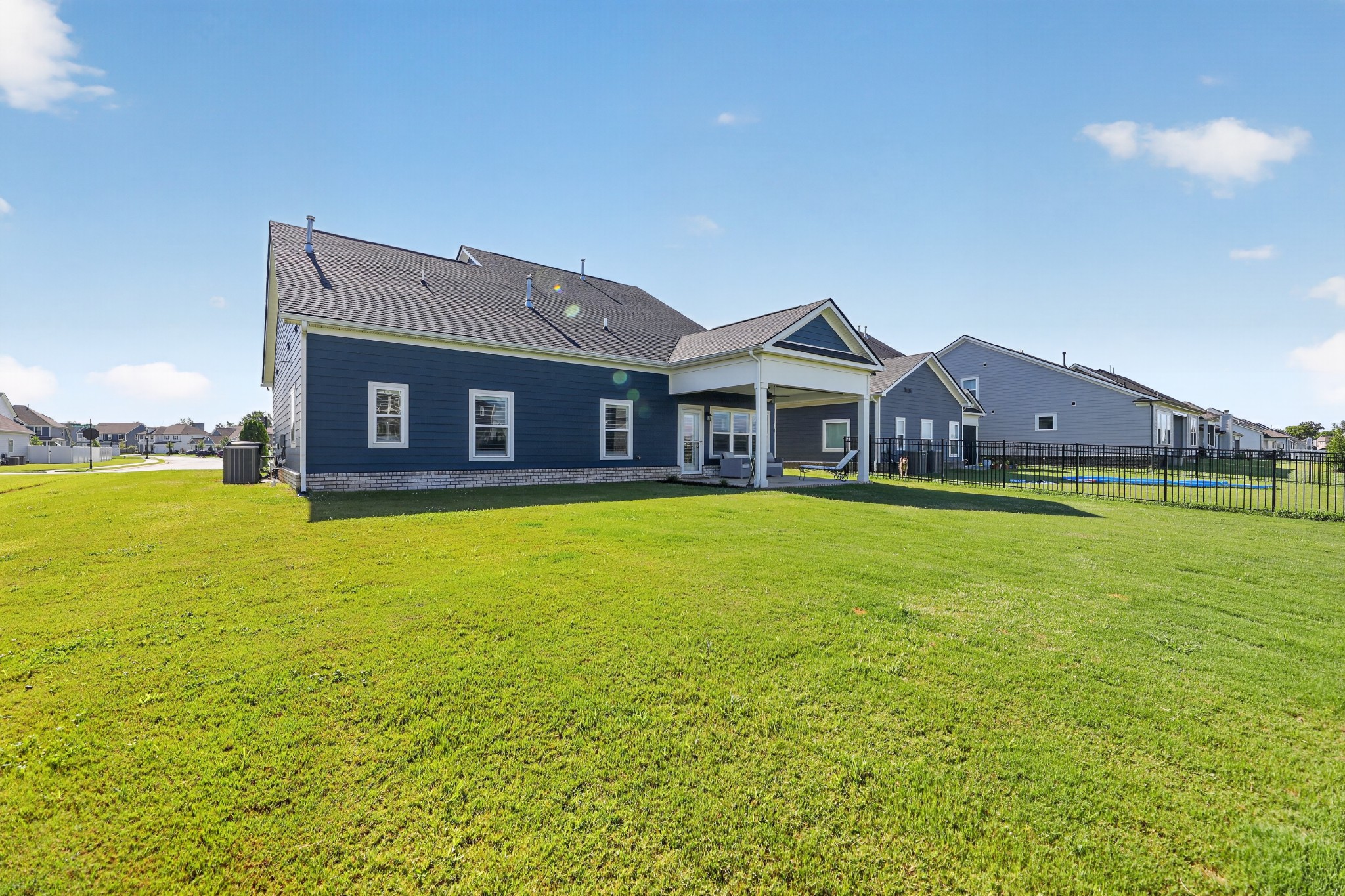 5322 Bridgemore Blvd, Murfreesboro, TN 37129