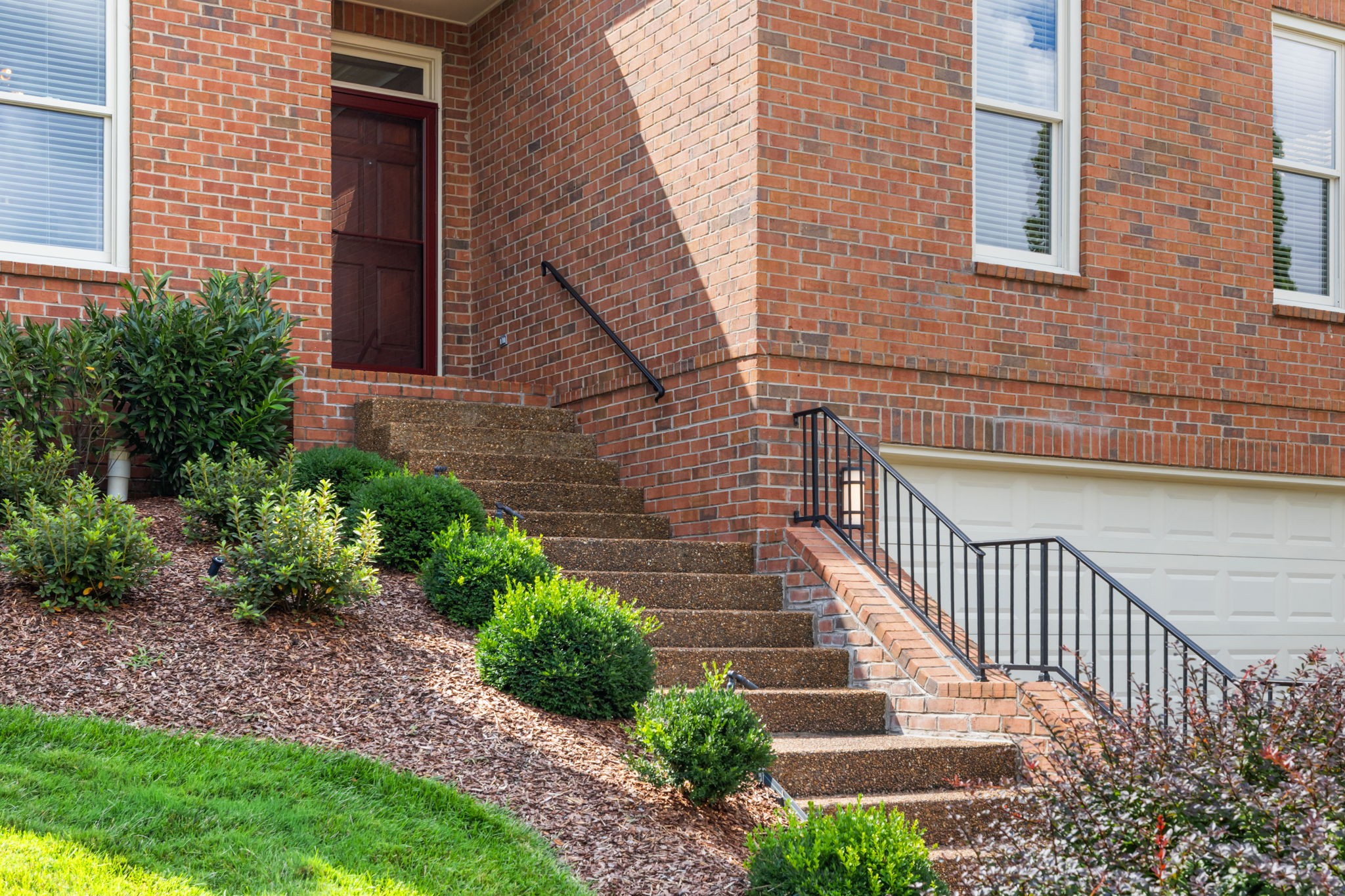 608 Cherry Glen Cir, Nashville, TN 37215
