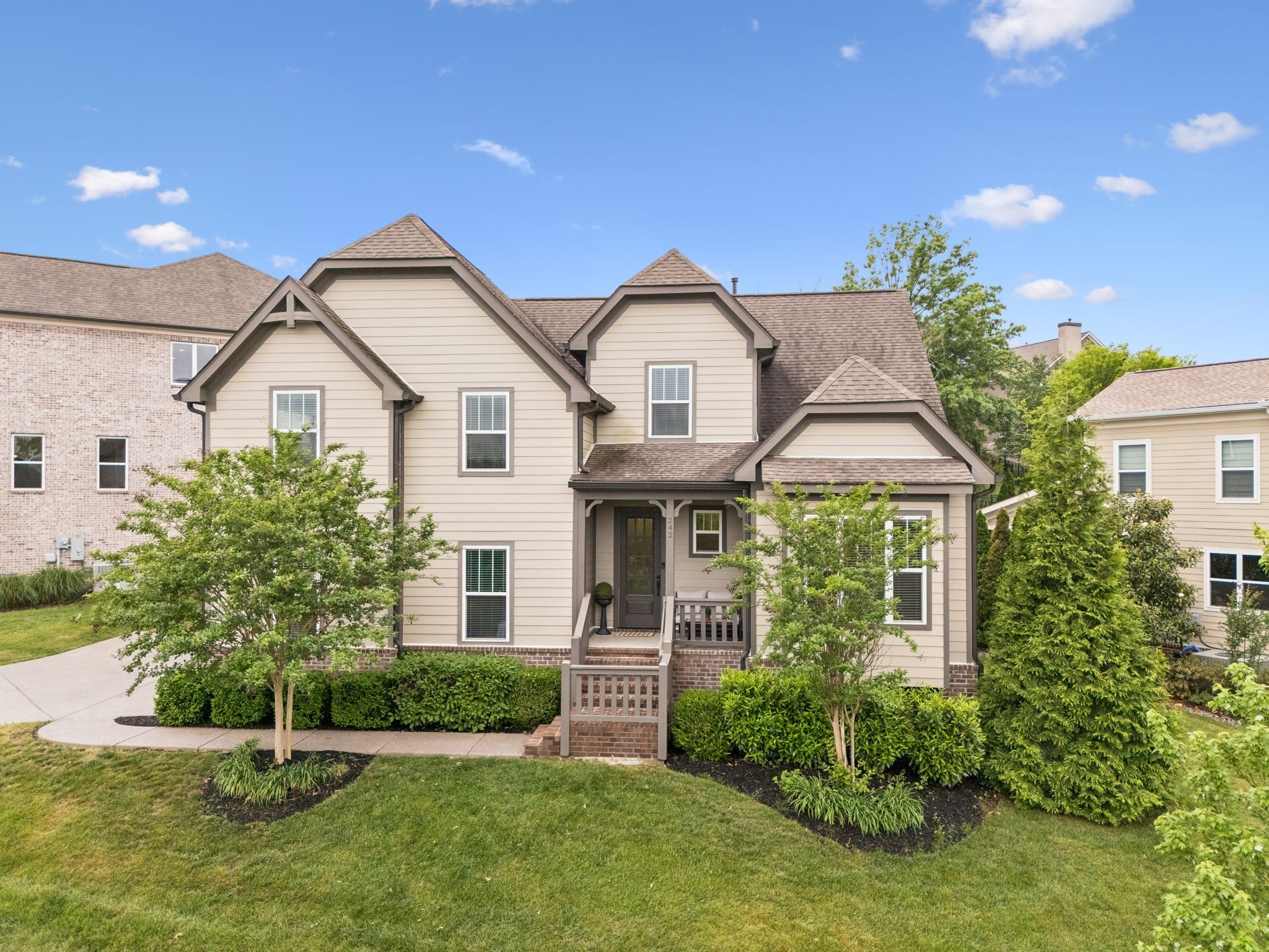 242 Rich Cir, Franklin, TN 37064