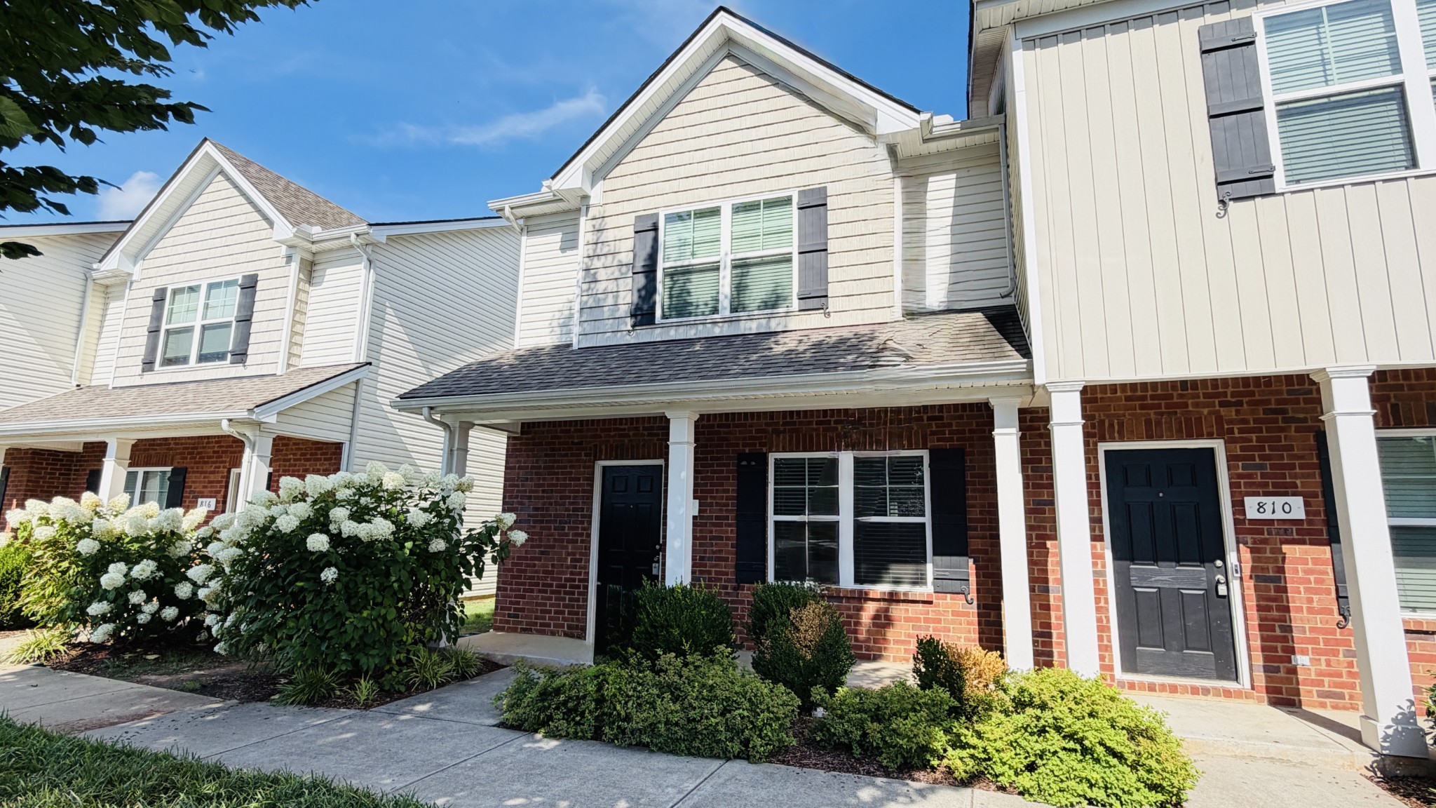 812 Staten Dr, Murfreesboro, TN 37128