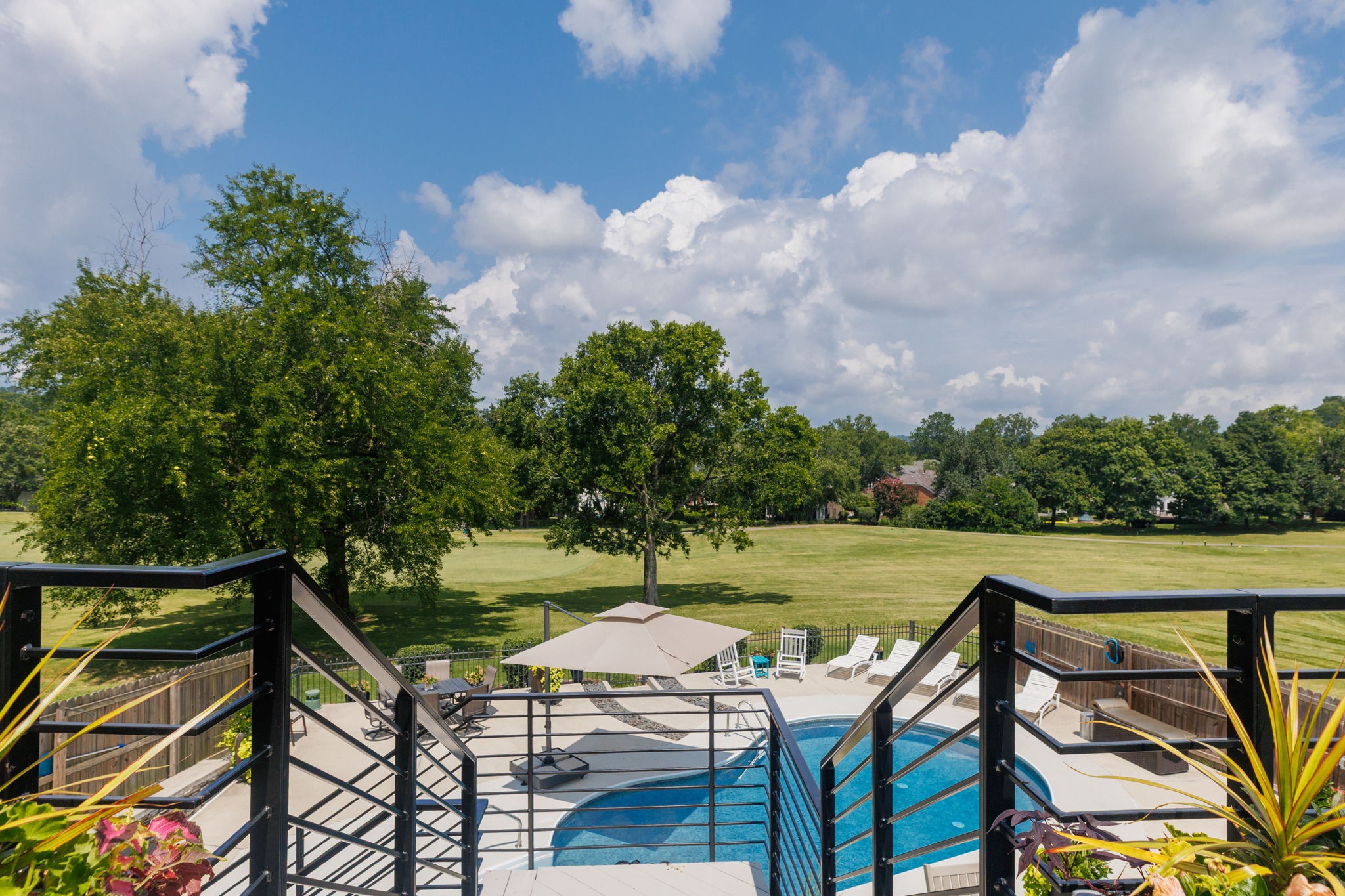 516 Stratford Ct, Franklin, TN 37069