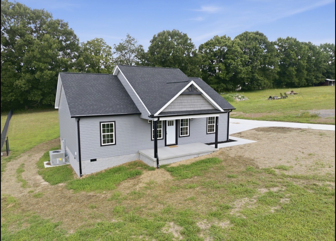 118 Brush Creek Cir, Brush Creek, TN 38547