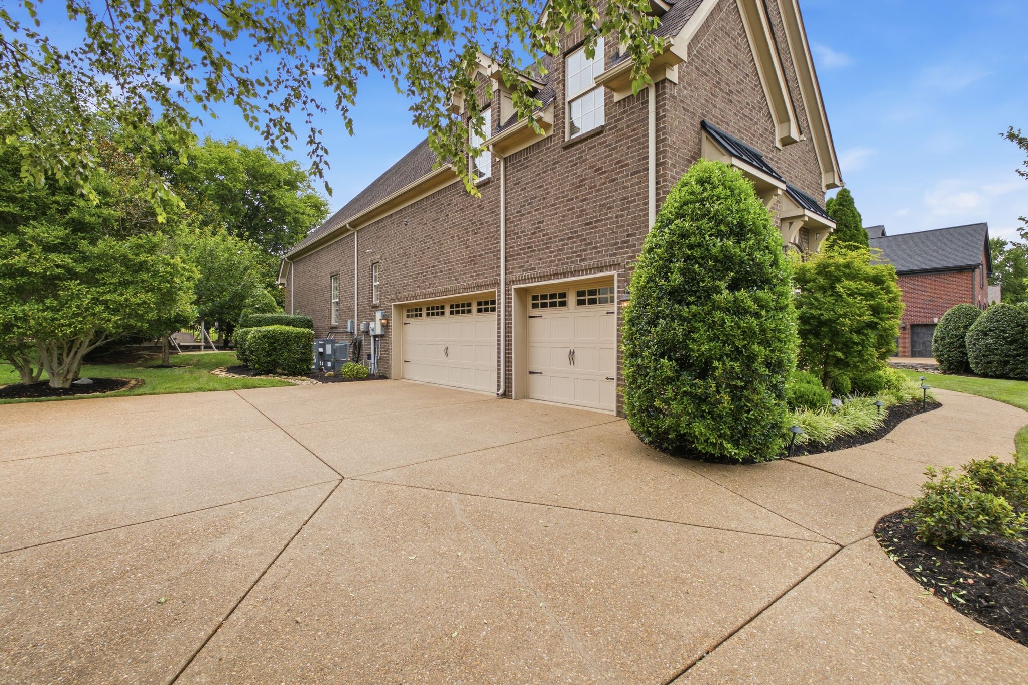 1203 Potter Ln, Gallatin, TN 37066