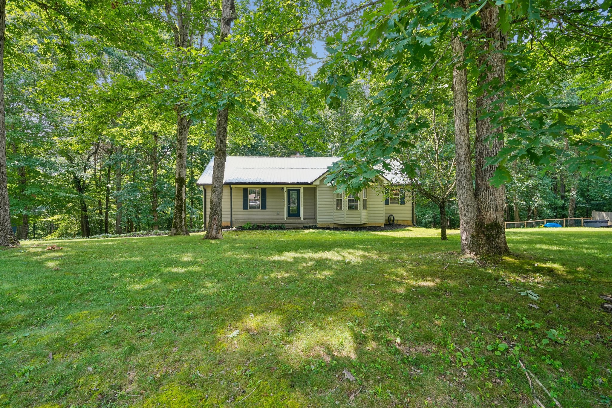 1174 Anna Rebecca Ct, Kingston Springs, TN 37082