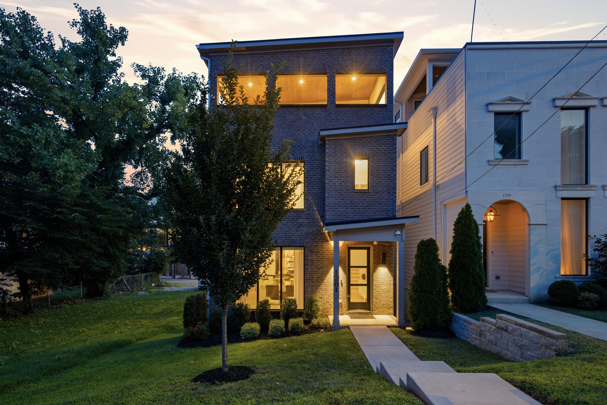 1261 2nd Ave S, Nashville, TN 37210