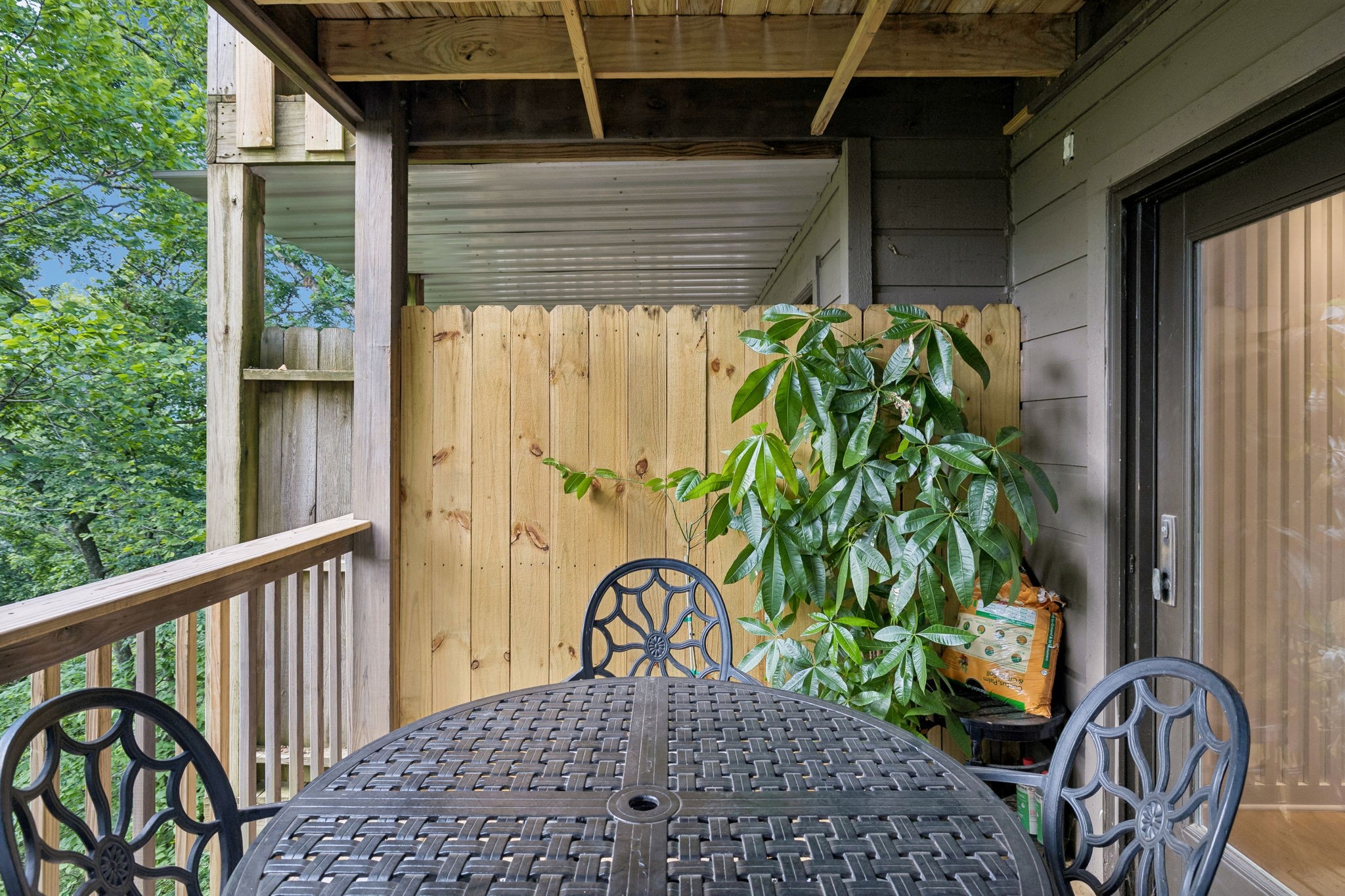 721 Harpeth Trace Dr, Nashville, TN 37221