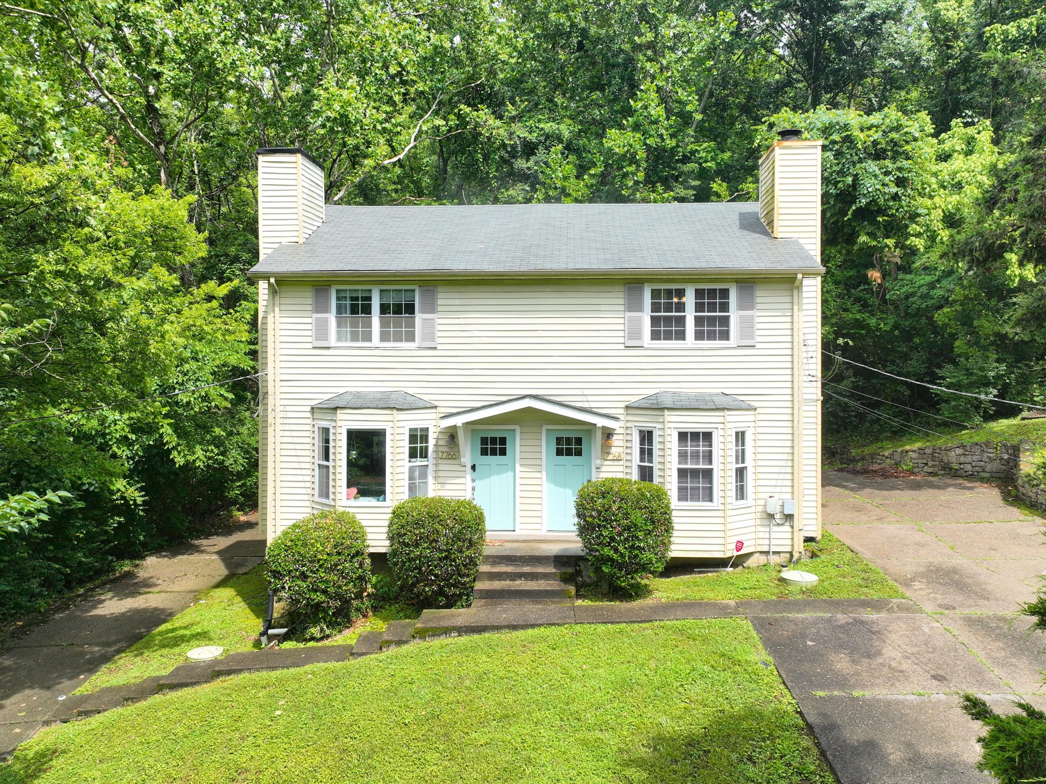 7768 Sawyer Brown Rd, Nashville, TN 37221