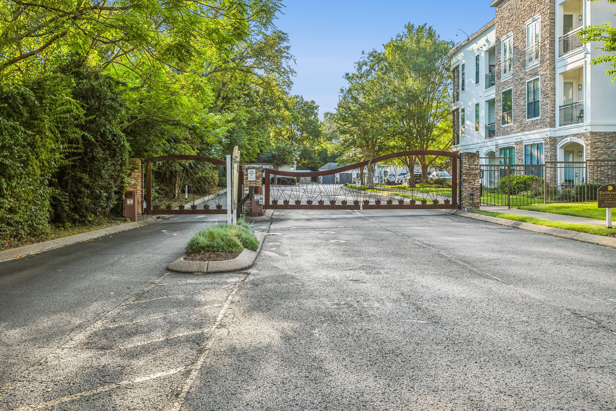 2600 Hillsboro Pike #409, Nashville, TN 37212