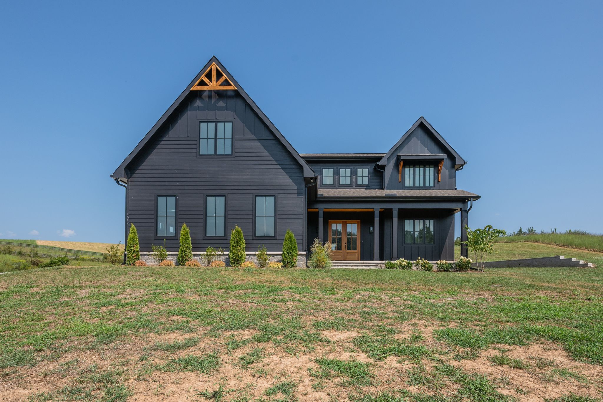 1619 Spencer Mill Rd, Burns, TN 37029