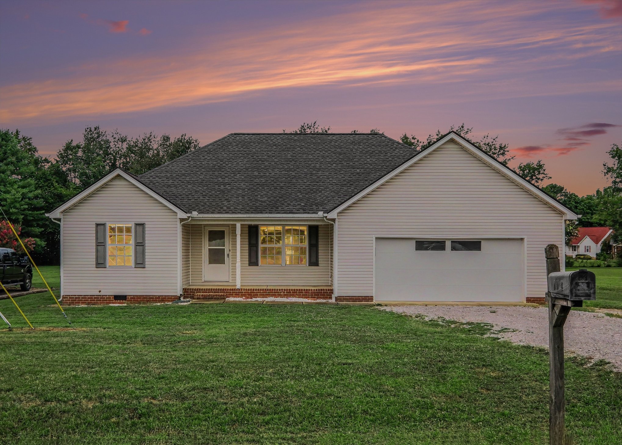 104 Johnny Ruth Ct, Murfreesboro, TN 37127