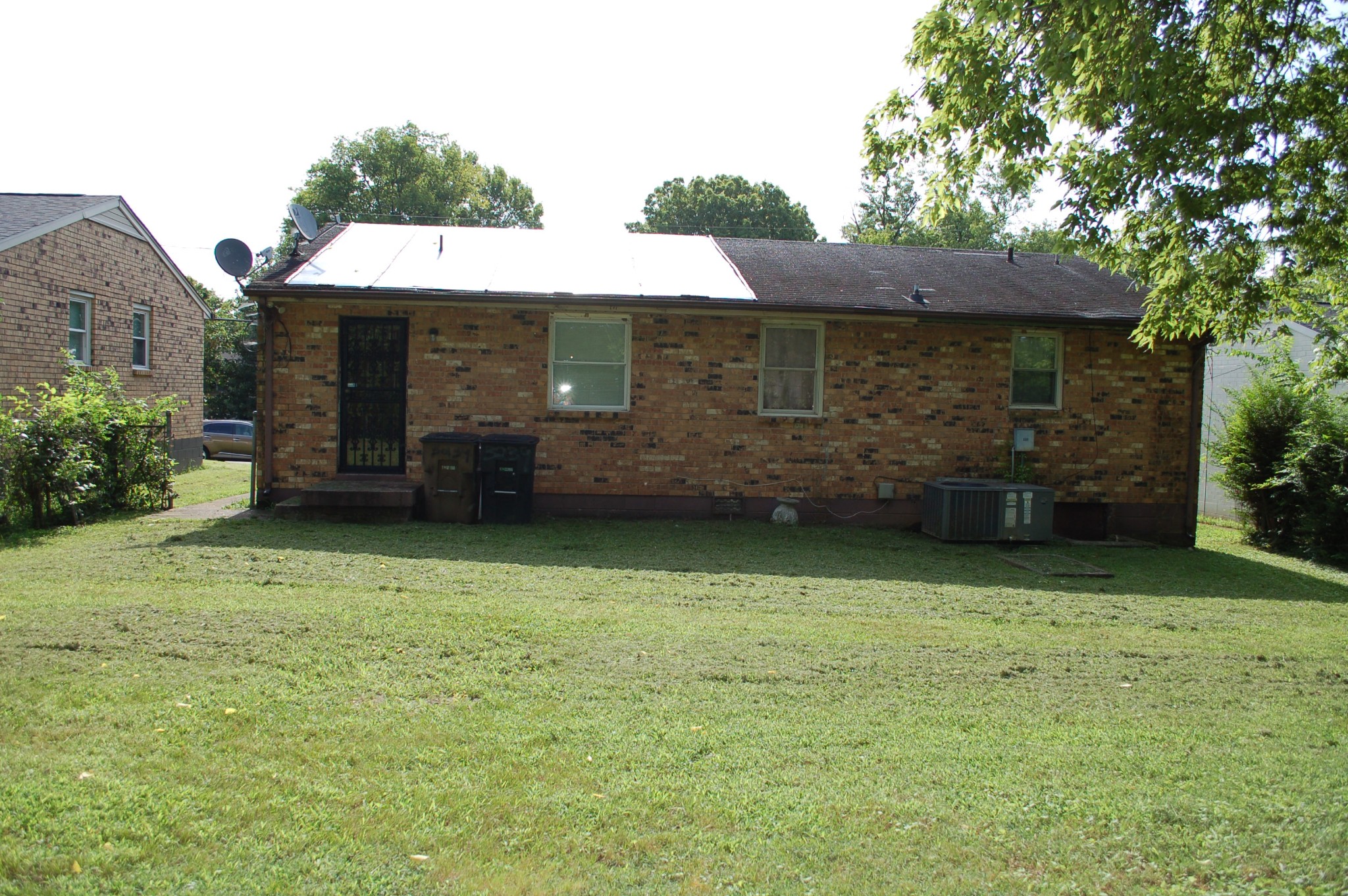 3239 Briarwick Dr, Nashville, TN 37218