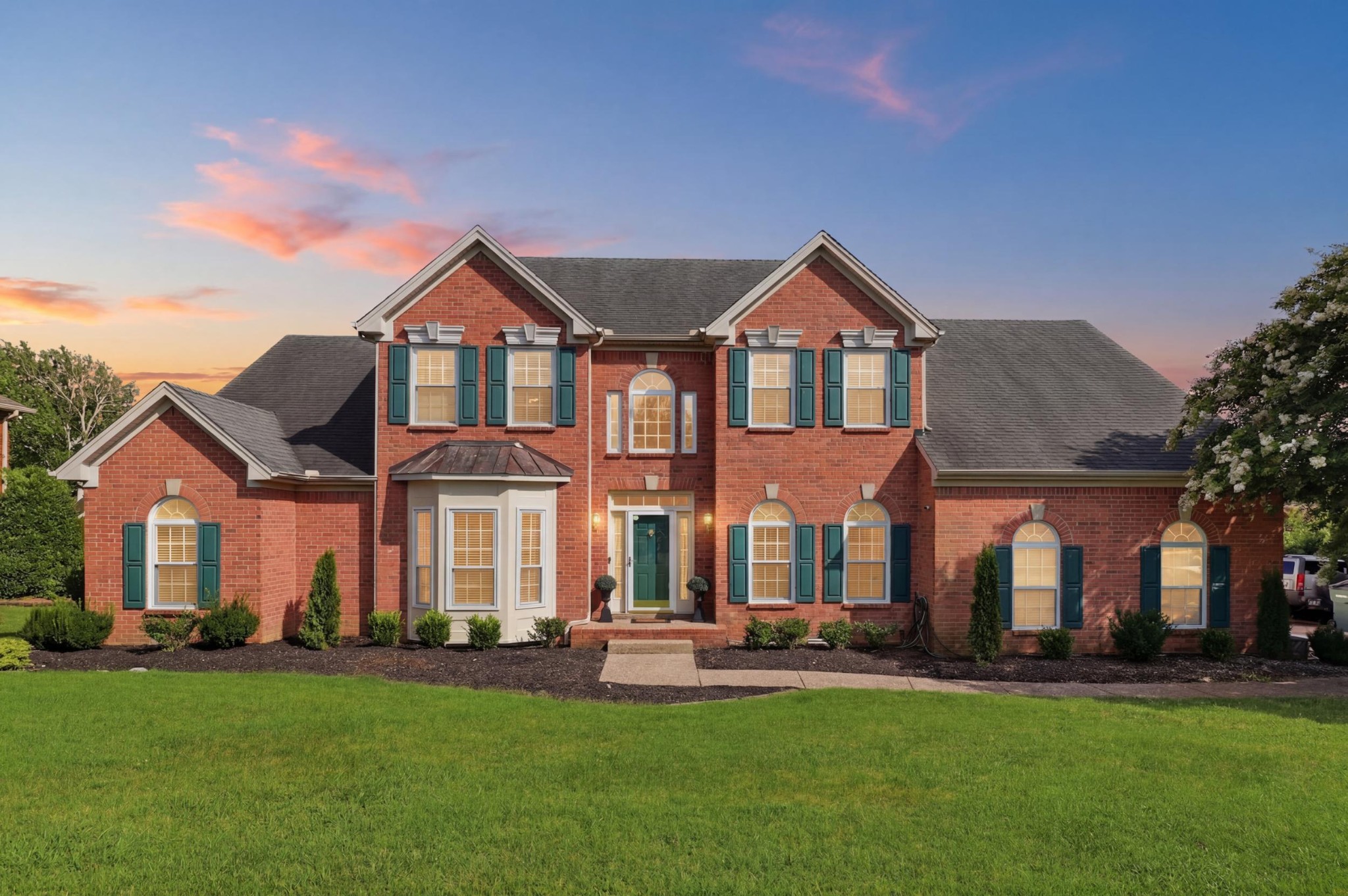 2010 Brunswick Dr, Lebanon, TN 37087