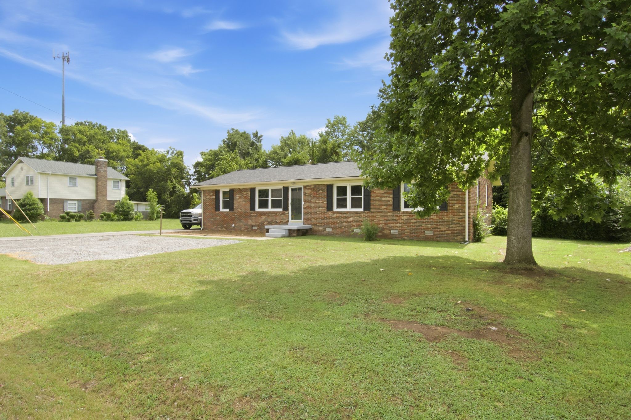 2418 Obrien Dr, Murfreesboro, TN 37130