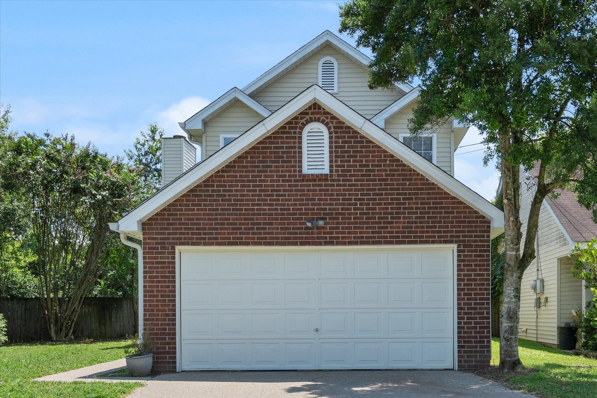 809 Tamarack S, Madison, TN 37115