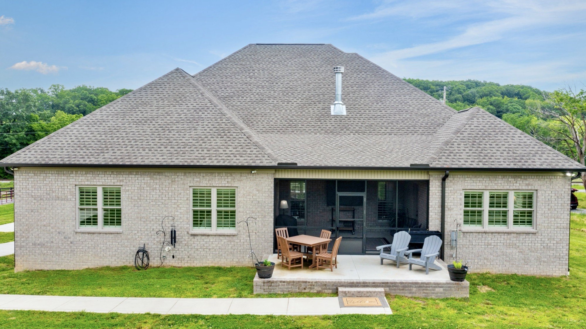 1742 Old Gallatin Rd, Portland, TN 37148