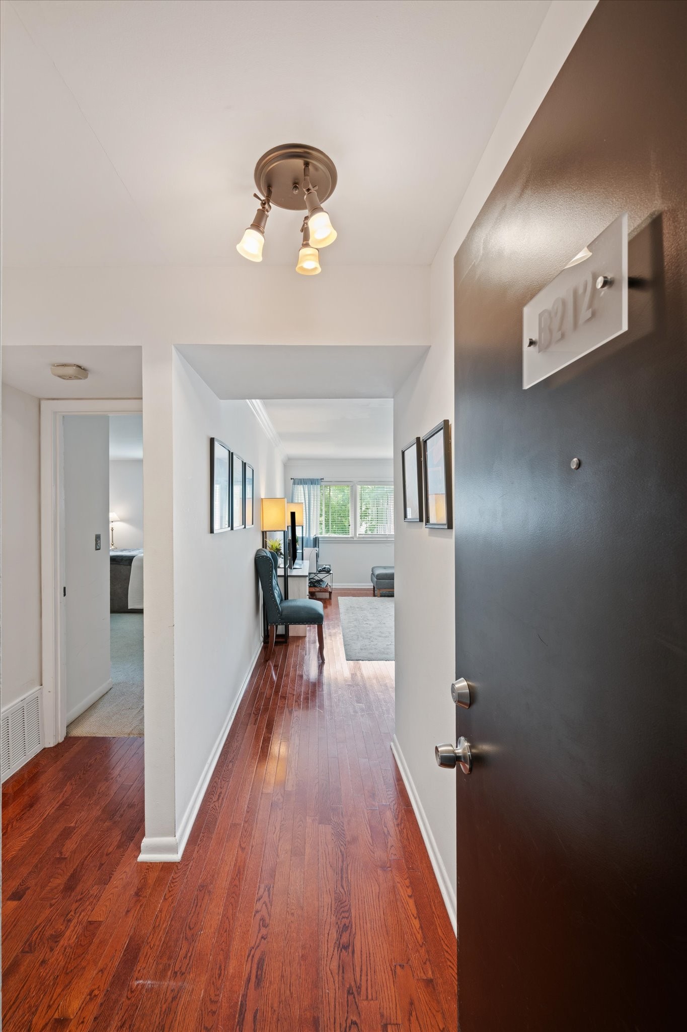 1900 Richard Jones Rd #B212, Nashville, TN 37215