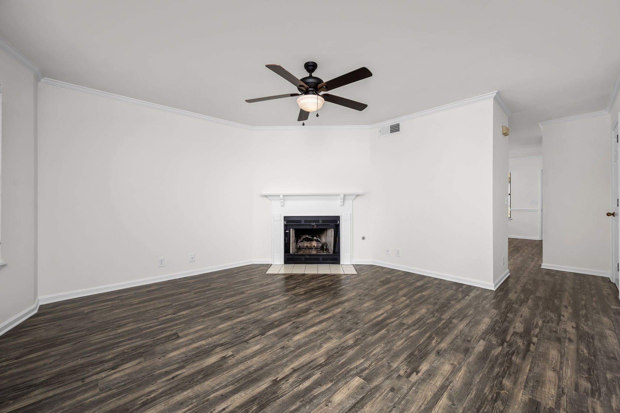 228 Hillside Ct, Murfreesboro, TN 37130