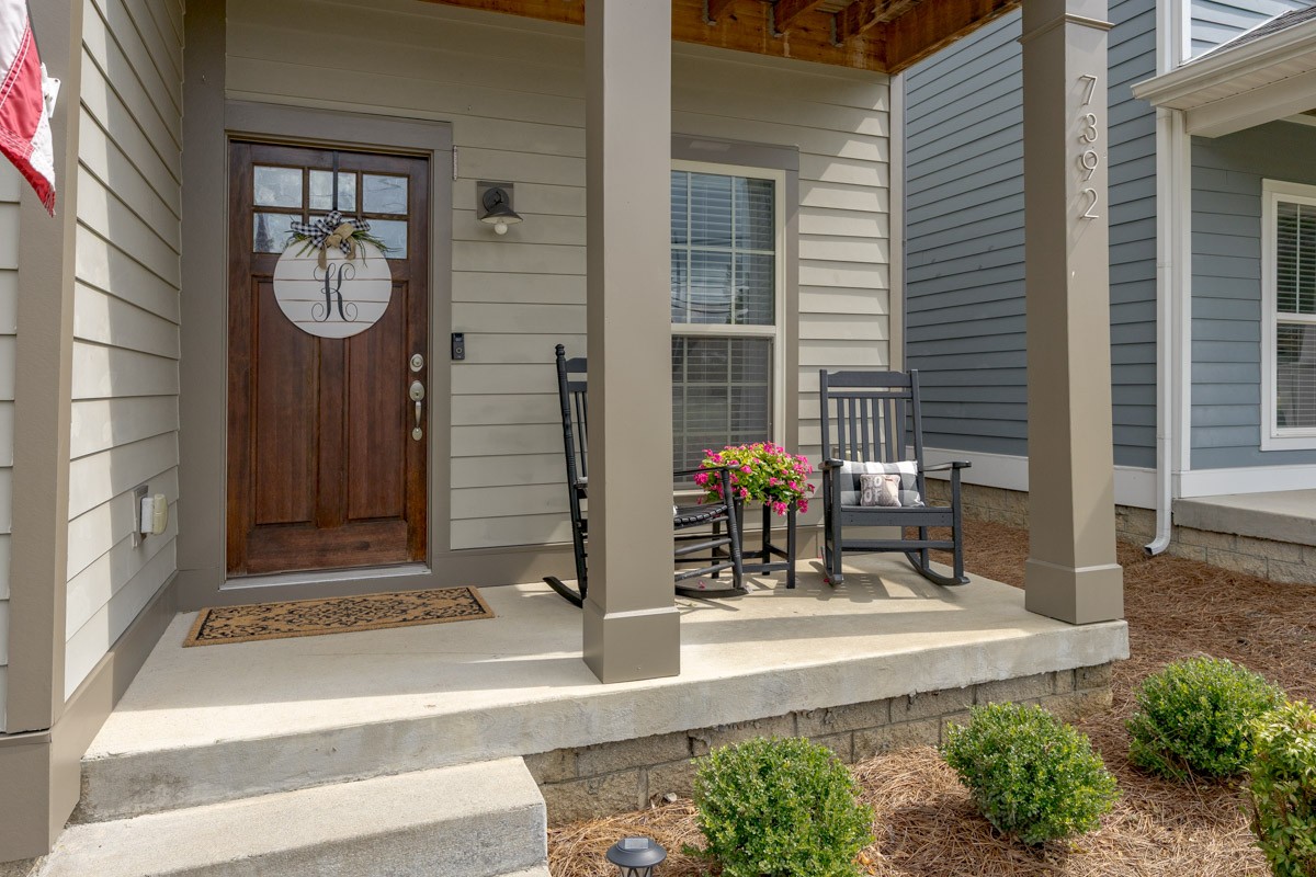 7392 Old Harding Pike, Nashville, TN 37221